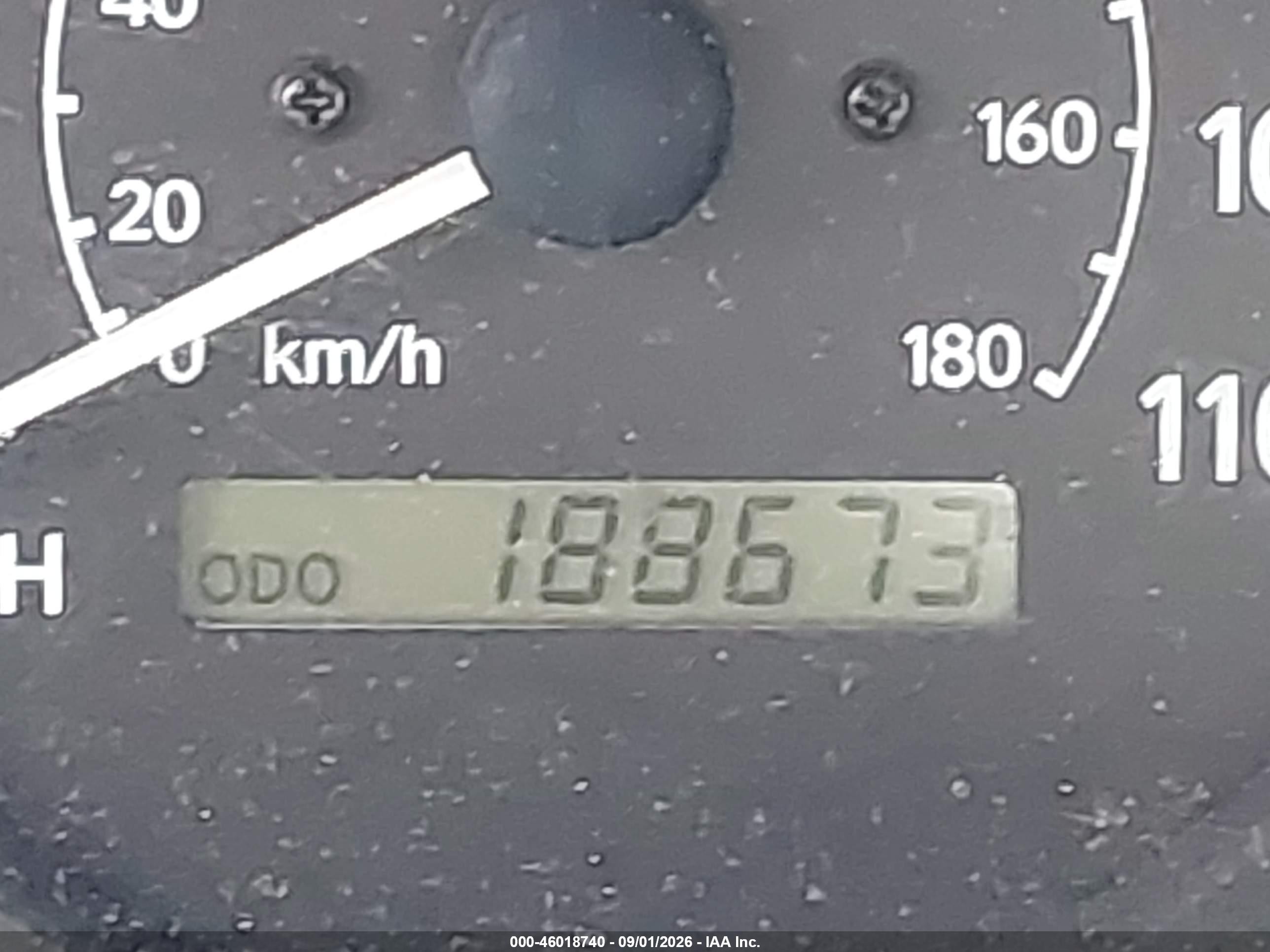 2001 Toyota Corolla Ce Silver vin: 2T1BR12E71C417300