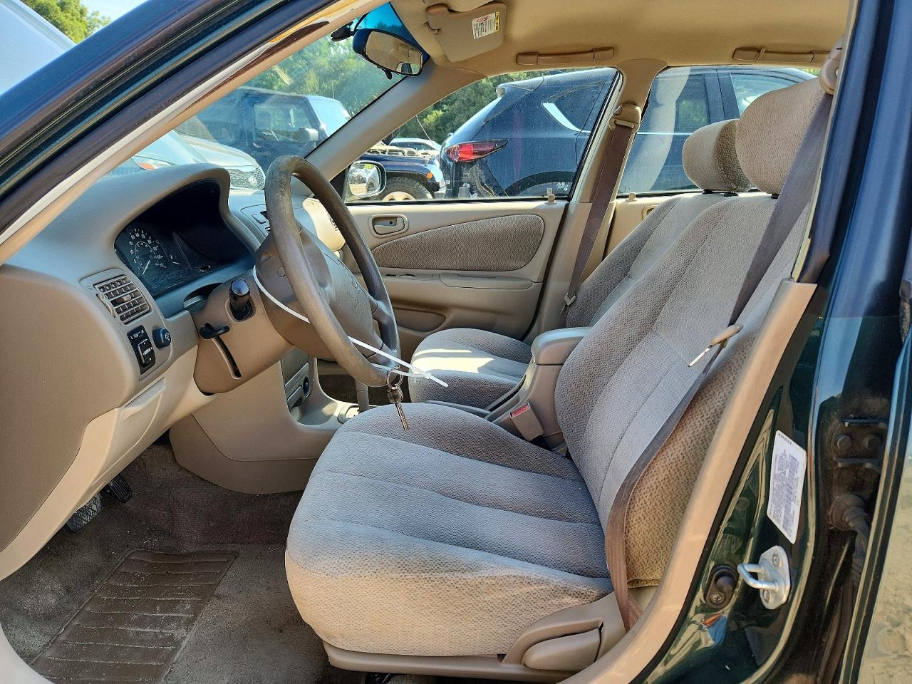 2001 Toyota Corolla Le Green vin: 2T1BR12E71C444965