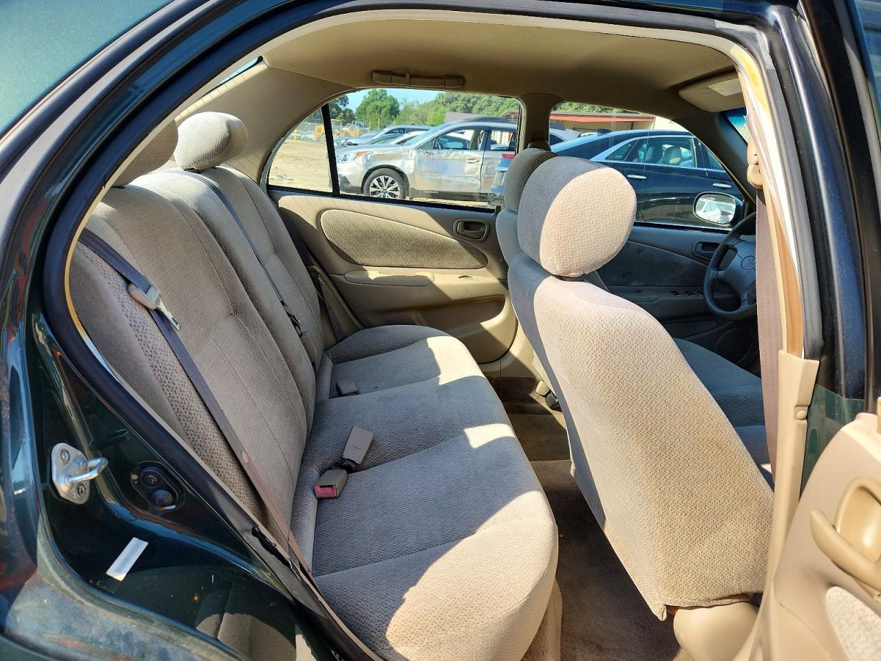 2001 Toyota Corolla Le Green vin: 2T1BR12E71C444965
