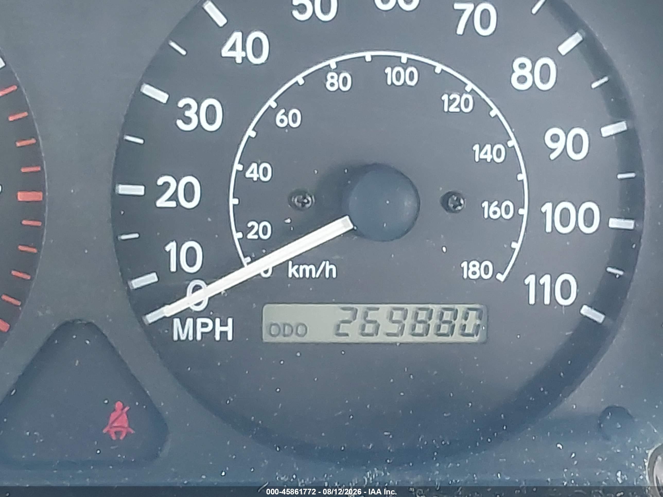 2002 Toyota Corolla Le Champagne vin: 2T1BR12E72C522565
