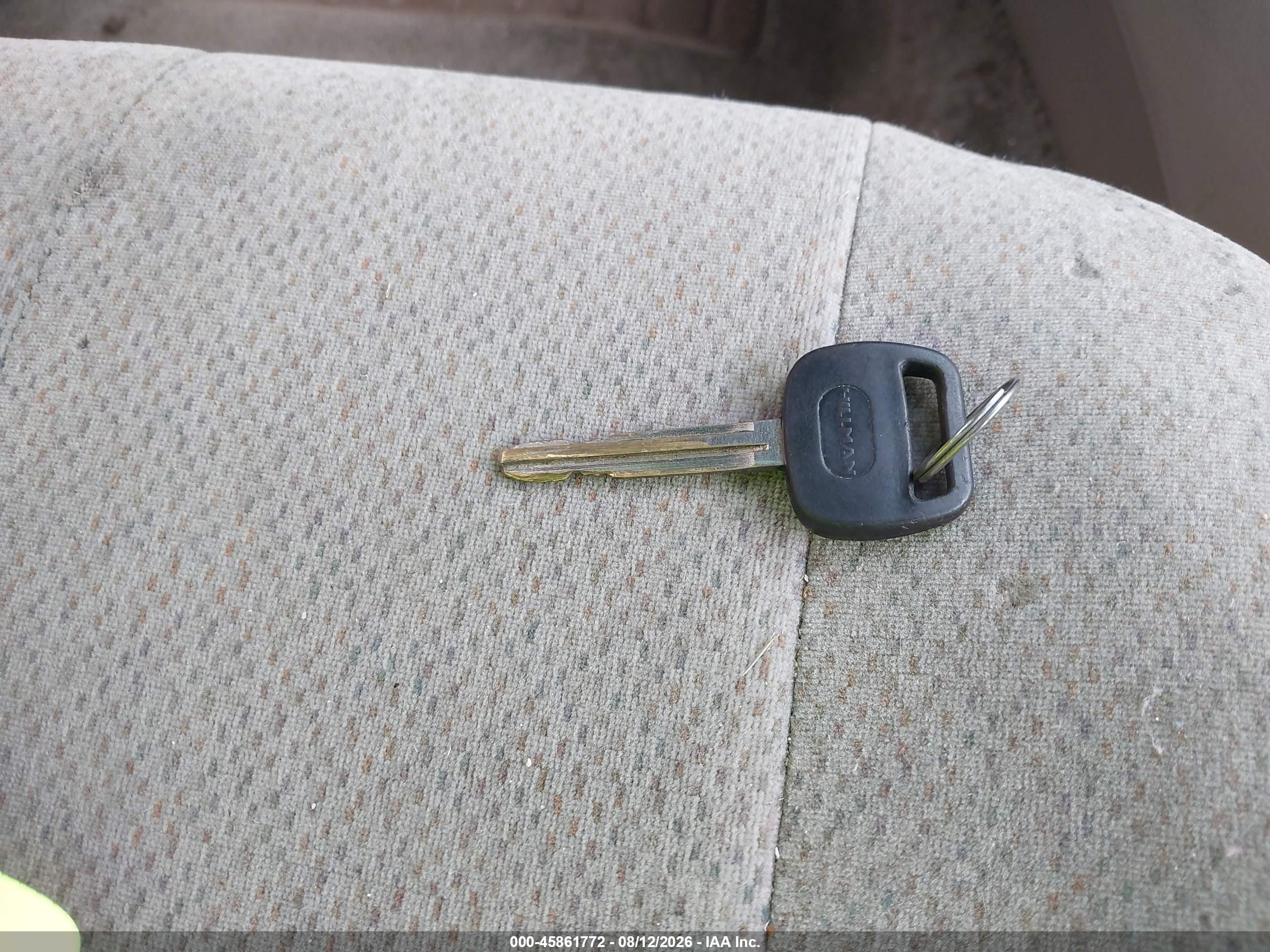 2002 Toyota Corolla Le Champagne vin: 2T1BR12E72C522565