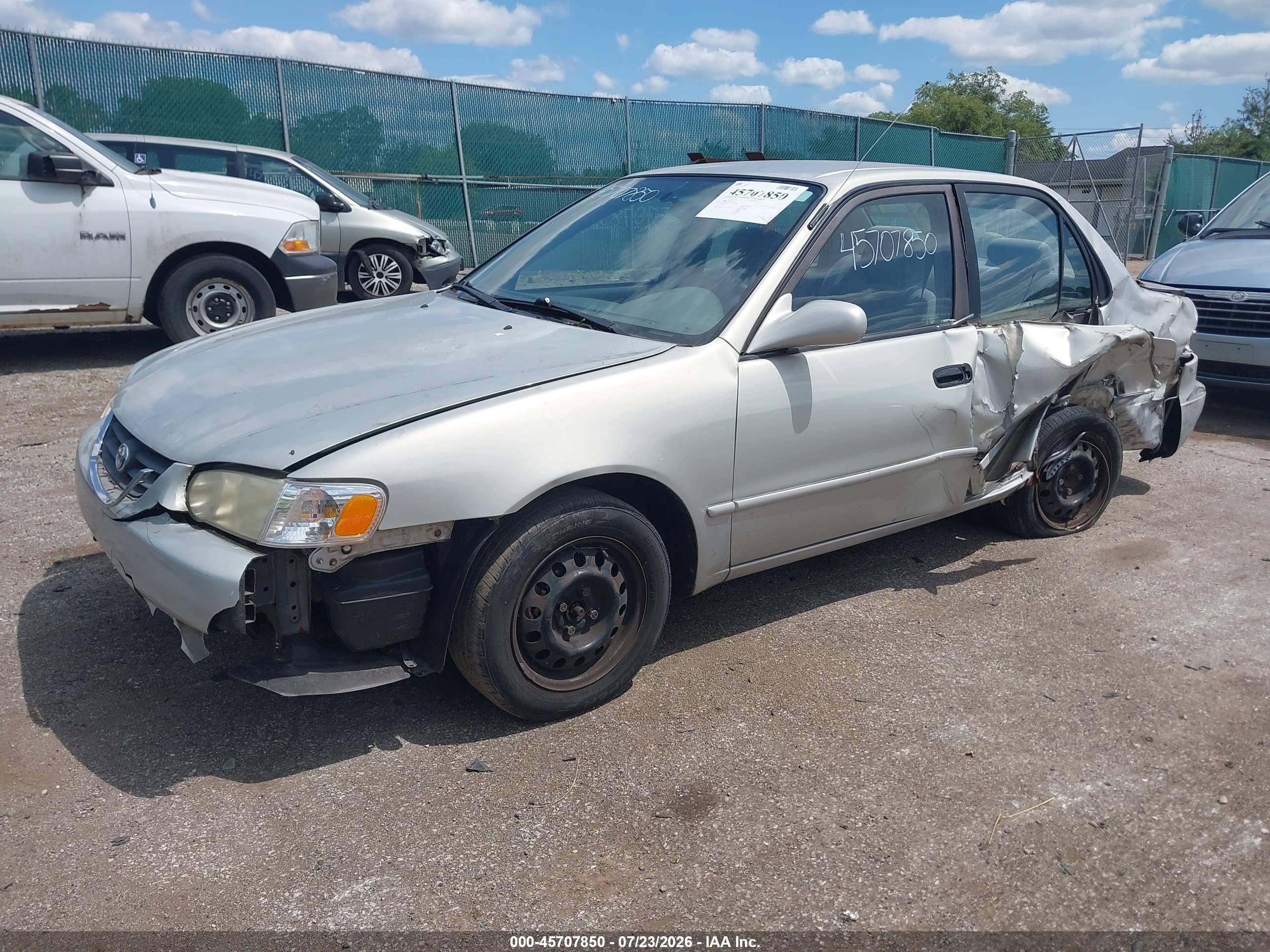 2002 Toyota Corolla Le Серый vin: 2T1BR12E72C562936