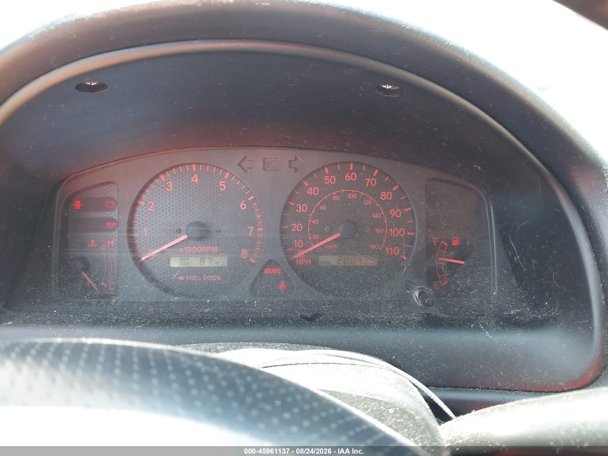 2002 Toyota Corolla S Silver vin: 2T1BR12E72C577694