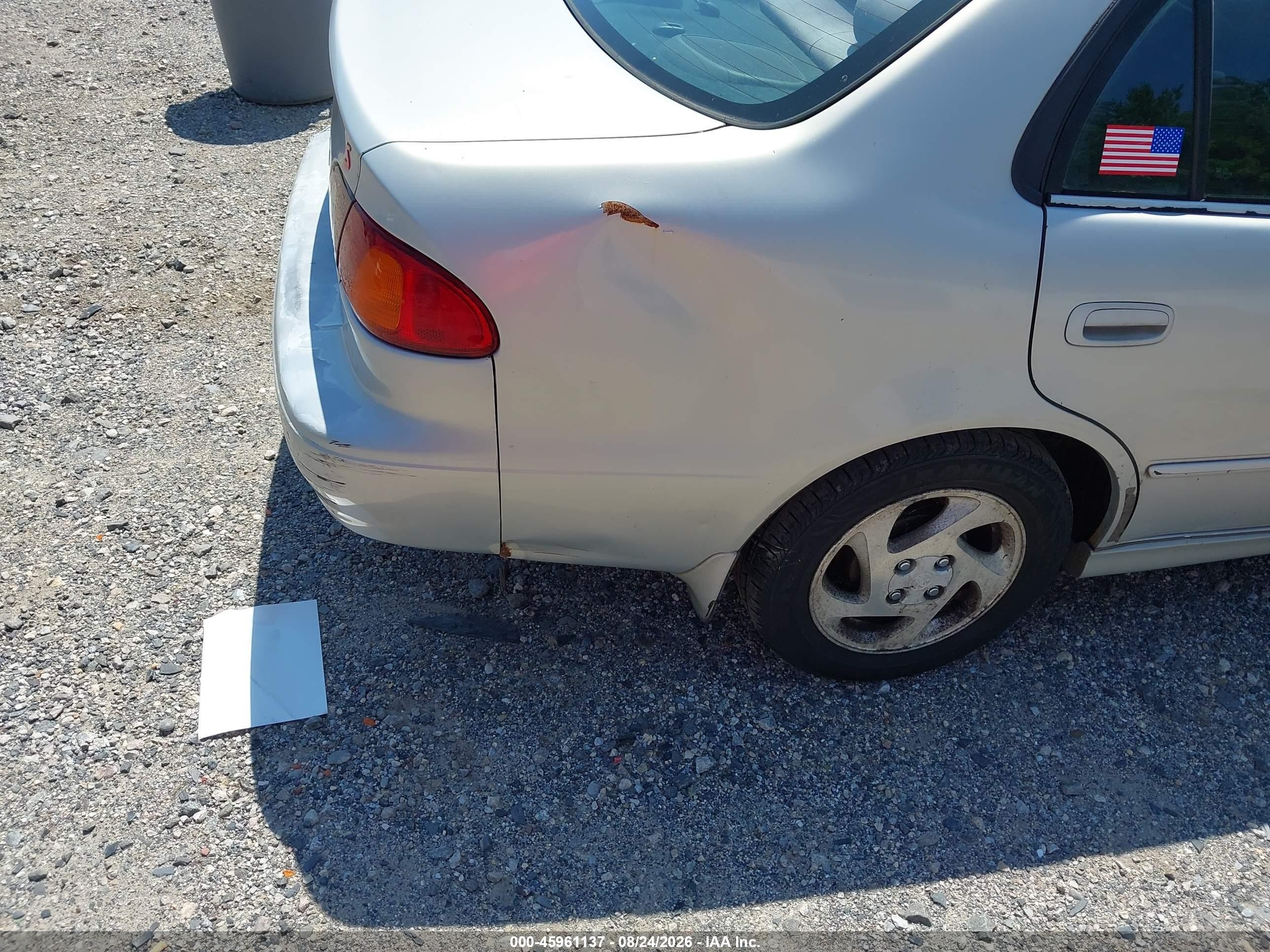2002 Toyota Corolla S Silver vin: 2T1BR12E72C577694