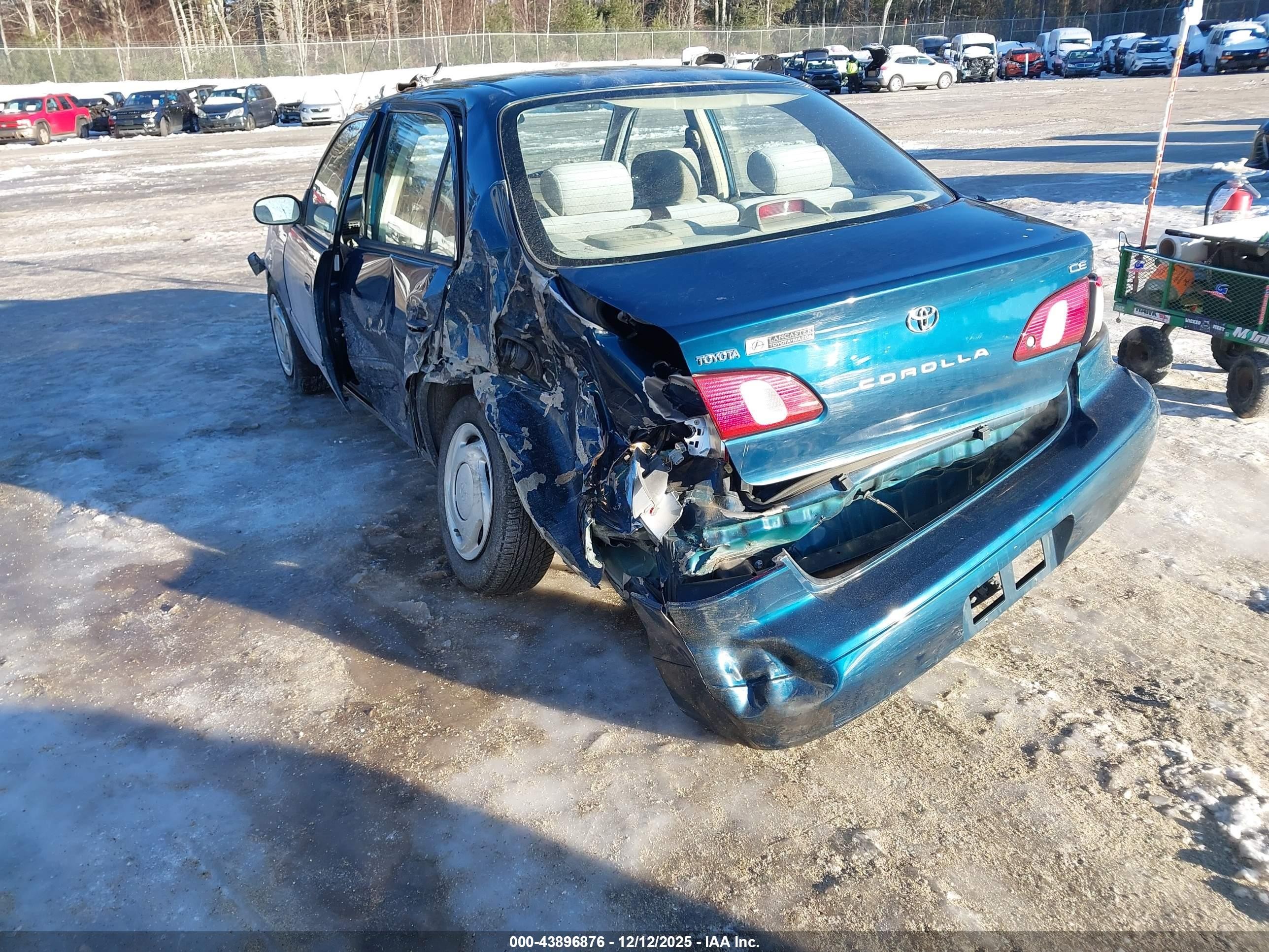 1998 Toyota Corolla Ce Blue vin: 2T1BR12E8WC061348