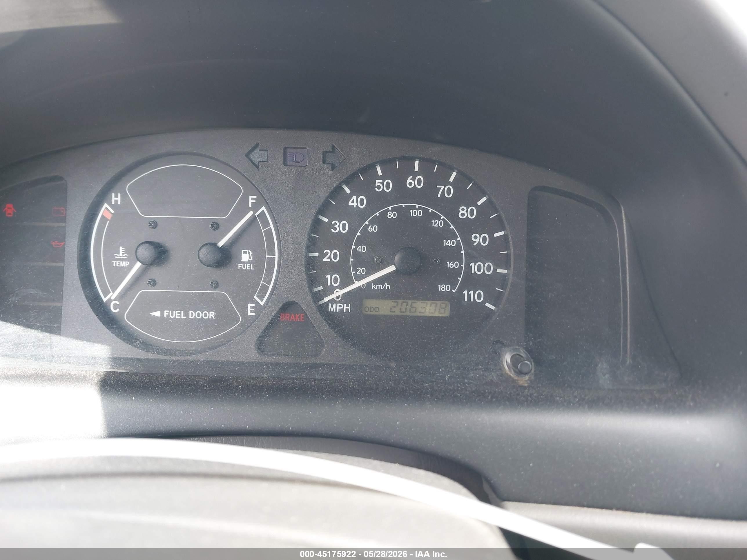 2000 Toyota Corolla Ve Gray vin: 2T1BR12E8YC279485