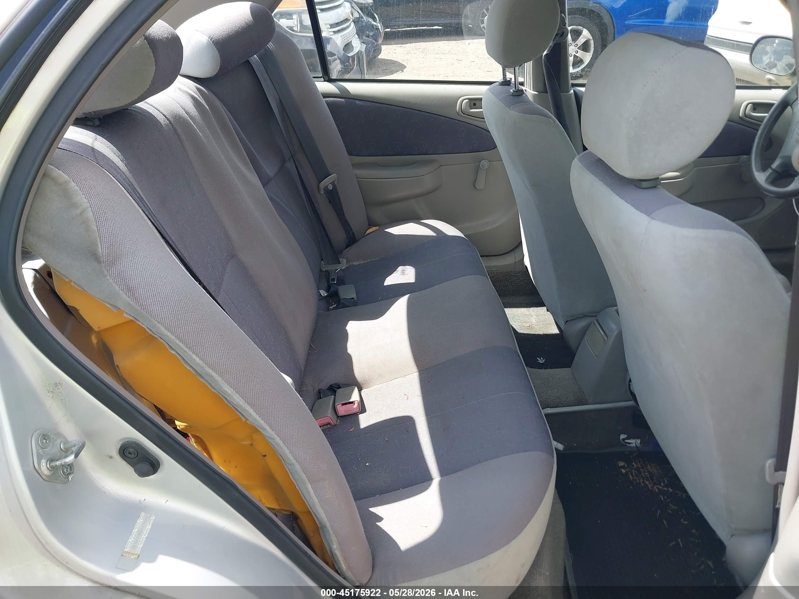 2000 Toyota Corolla Ve Gray vin: 2T1BR12E8YC279485