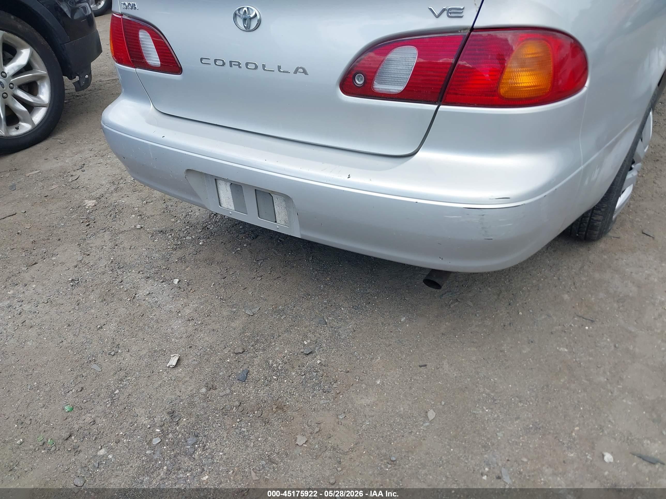 2000 Toyota Corolla Ve Gray vin: 2T1BR12E8YC279485