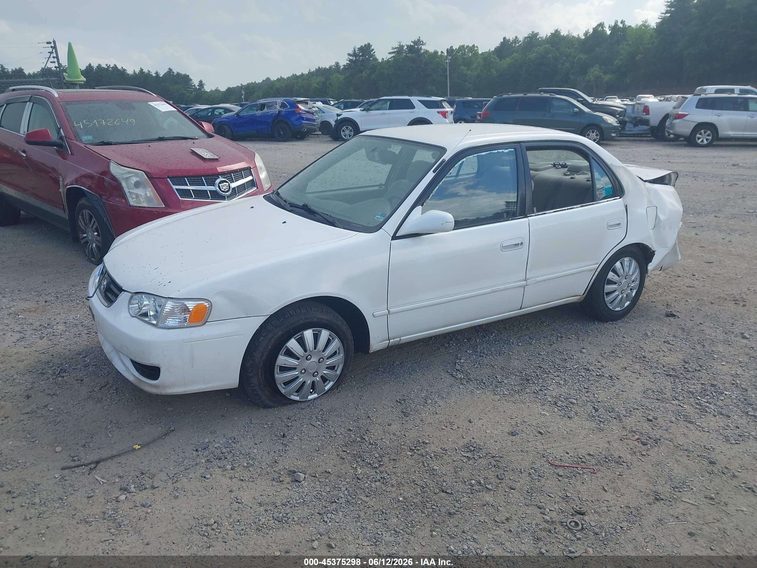 2001 Toyota Corolla Le White vin: 2T1BR12E91C449214