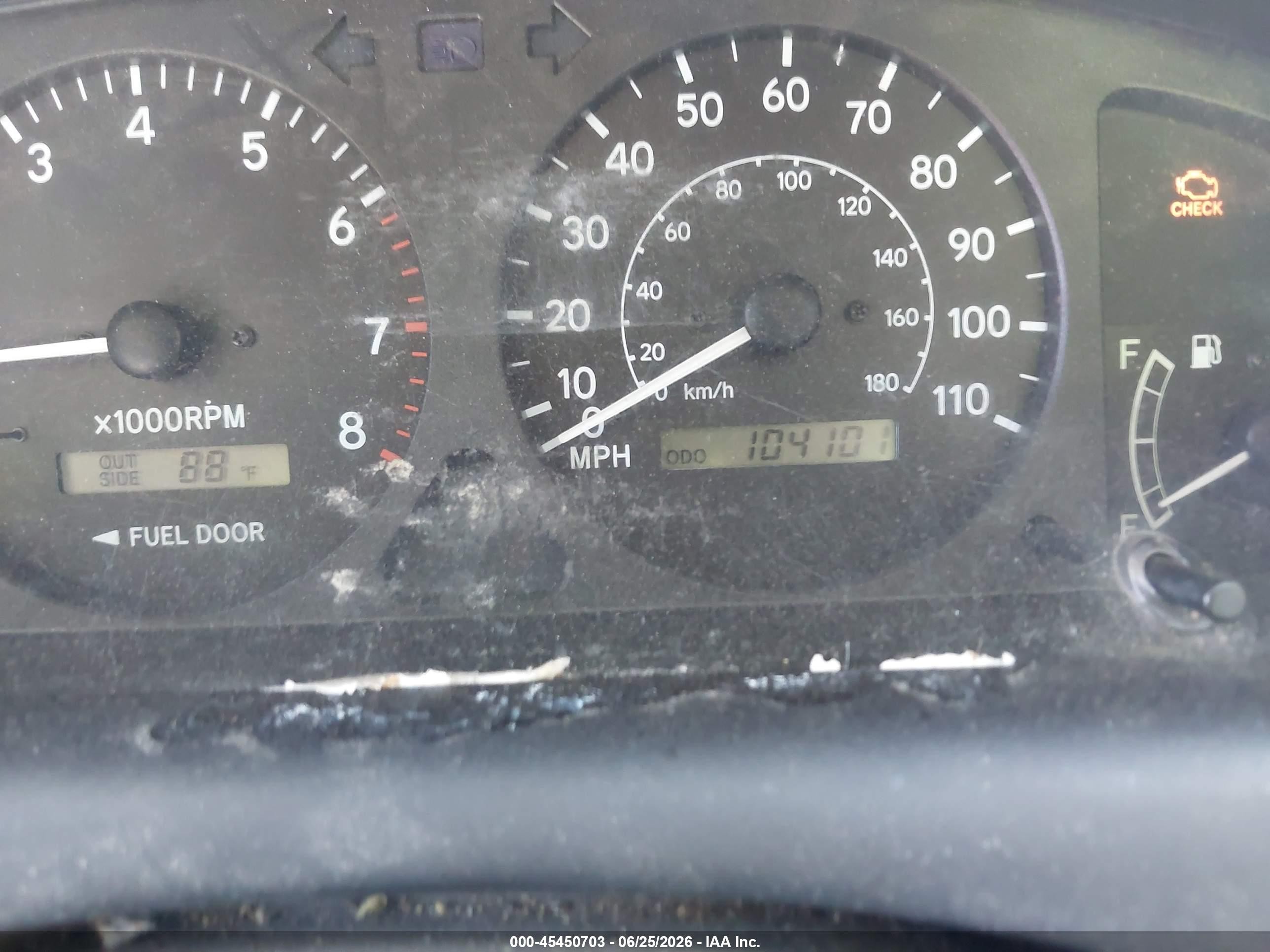 2002 Toyota Corolla Le Silver vin: 2T1BR12E92C541215