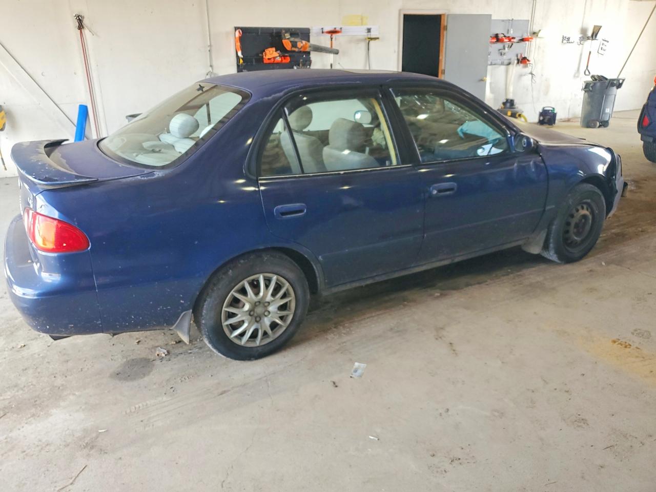 2002 Toyota Corolla Le Blue vin: 2T1BR12E92C545782