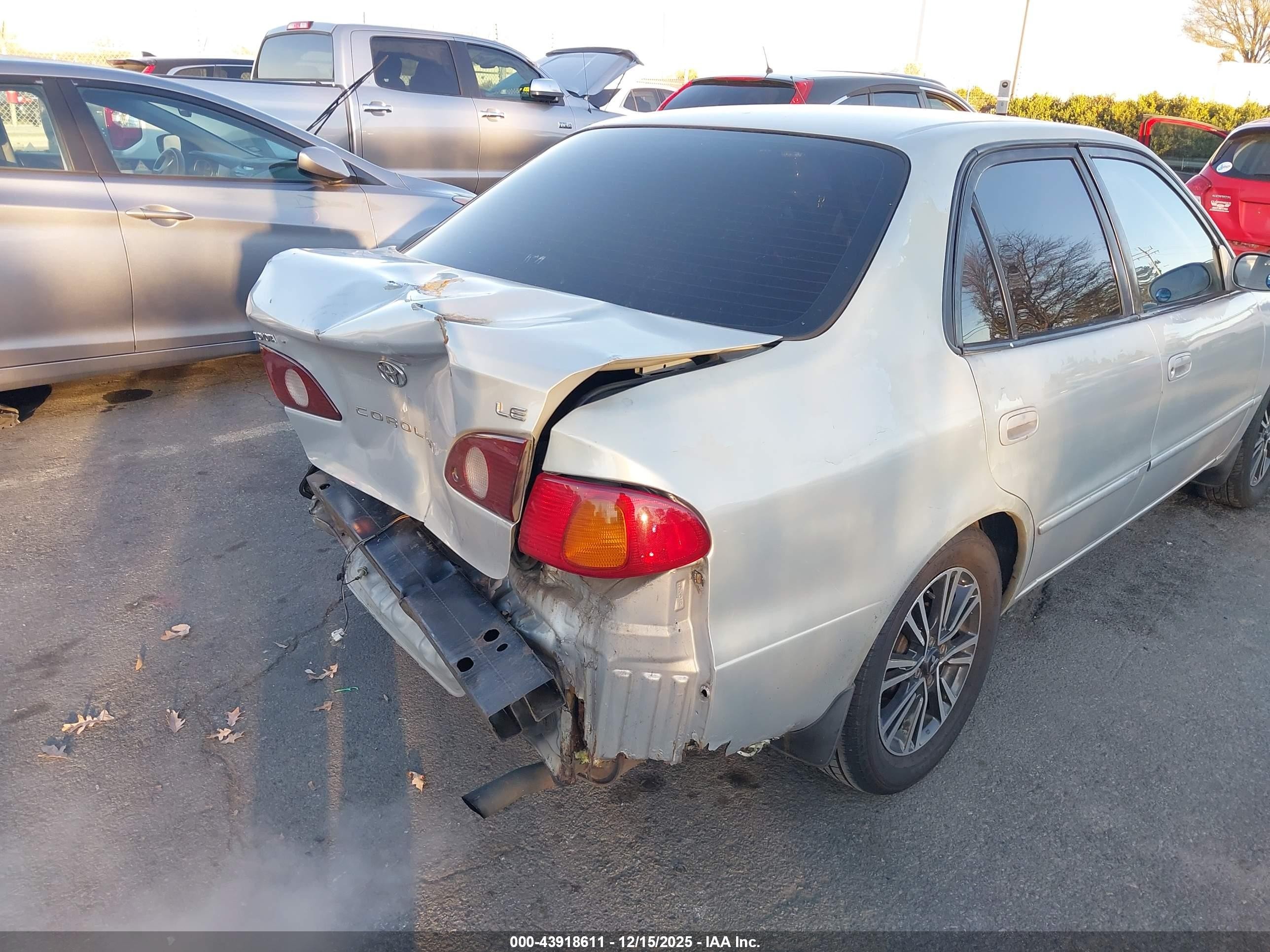 2002 Toyota Corolla Le Серебряный vin: 2T1BR12E92C549072