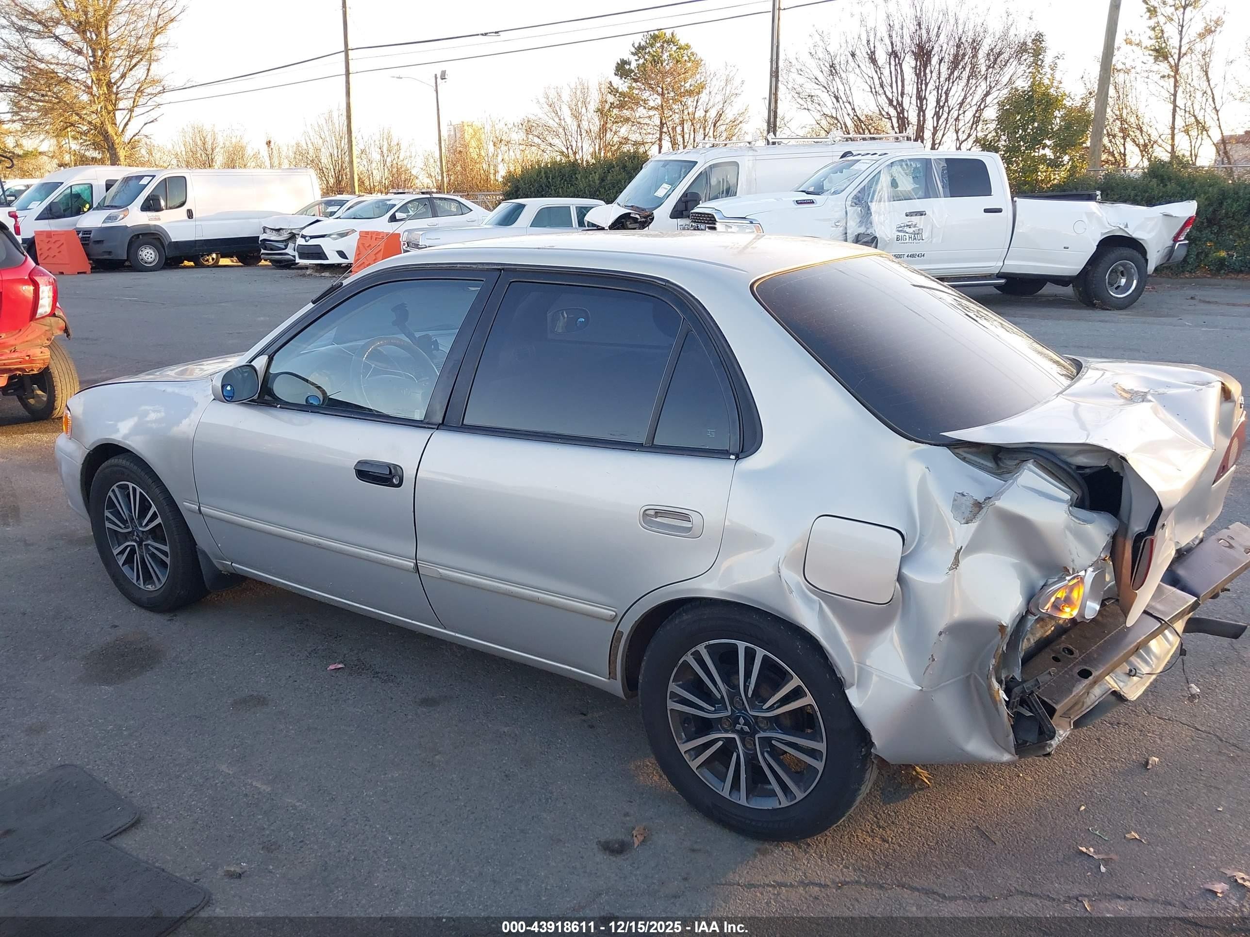 2002 Toyota Corolla Le Серебряный vin: 2T1BR12E92C549072