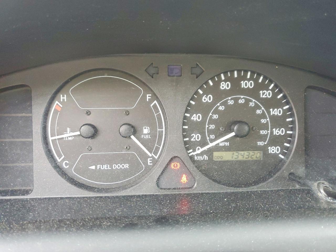 2002 Toyota Corolla Ce Tan vin: 2T1BR12E92C881643