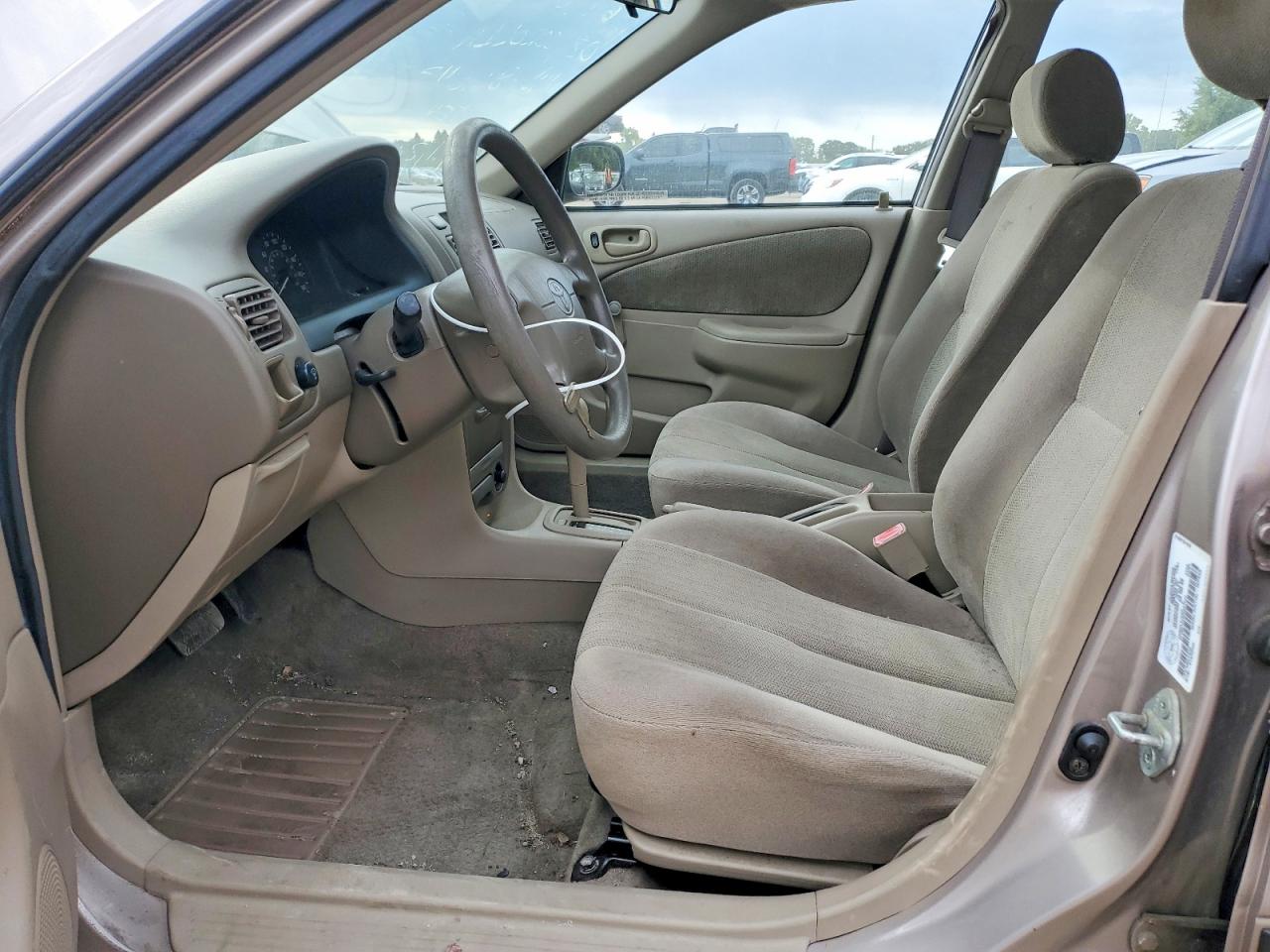 2002 Toyota Corolla Ce Tan vin: 2T1BR12E92C881643
