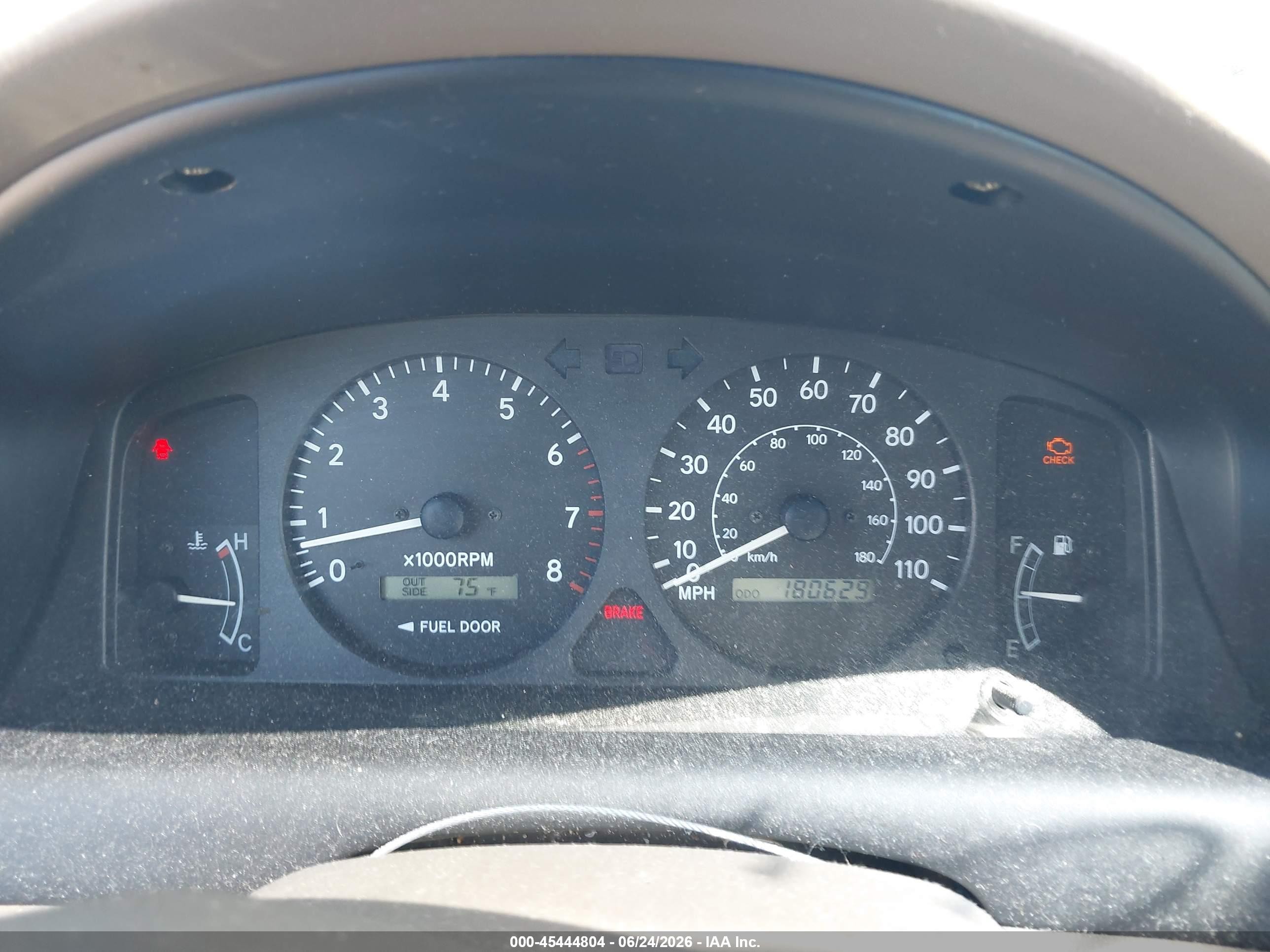 2000 Toyota Corolla Le Beige vin: 2T1BR12E9YC267927