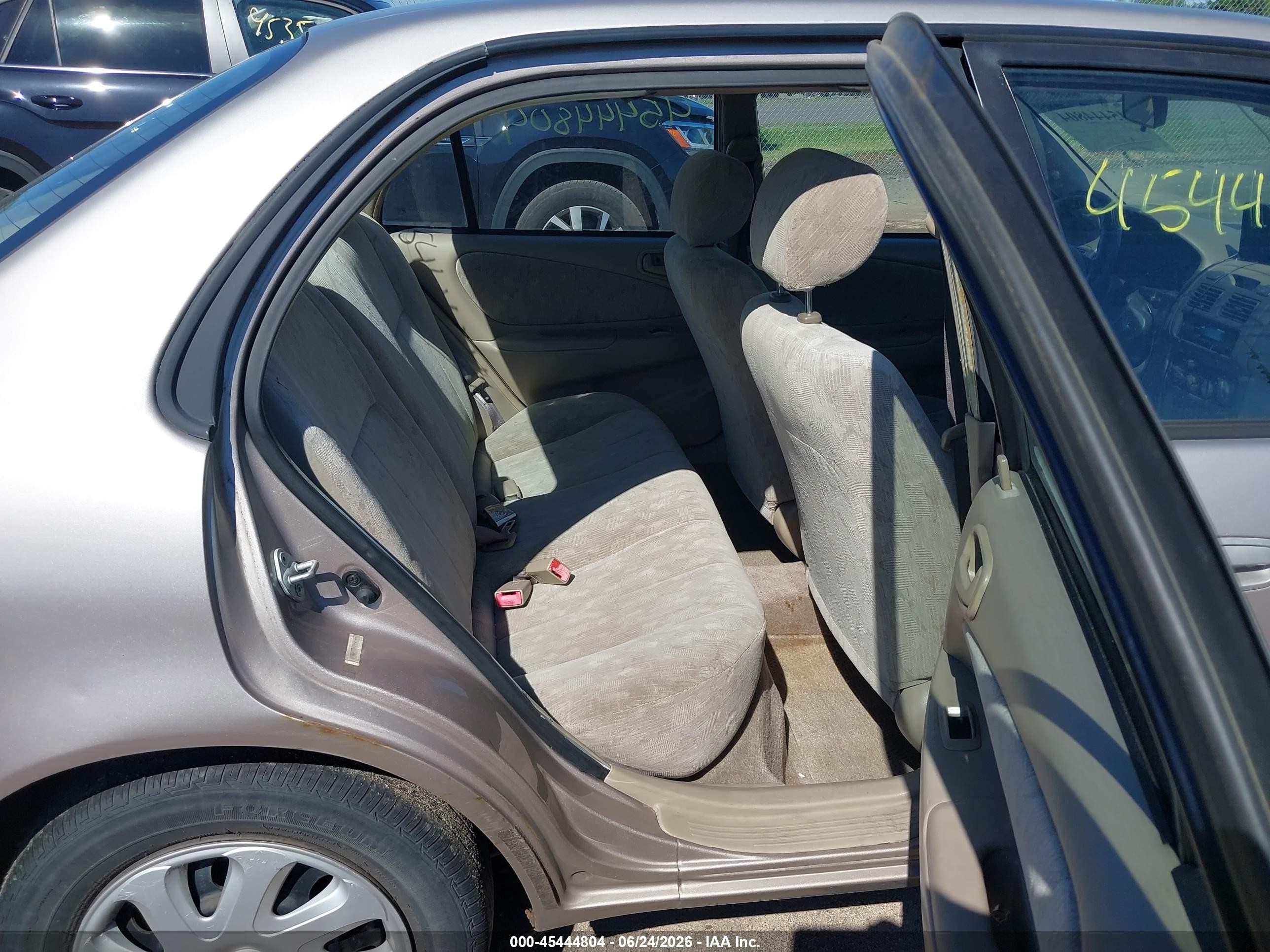 2000 Toyota Corolla Le Beige vin: 2T1BR12E9YC267927