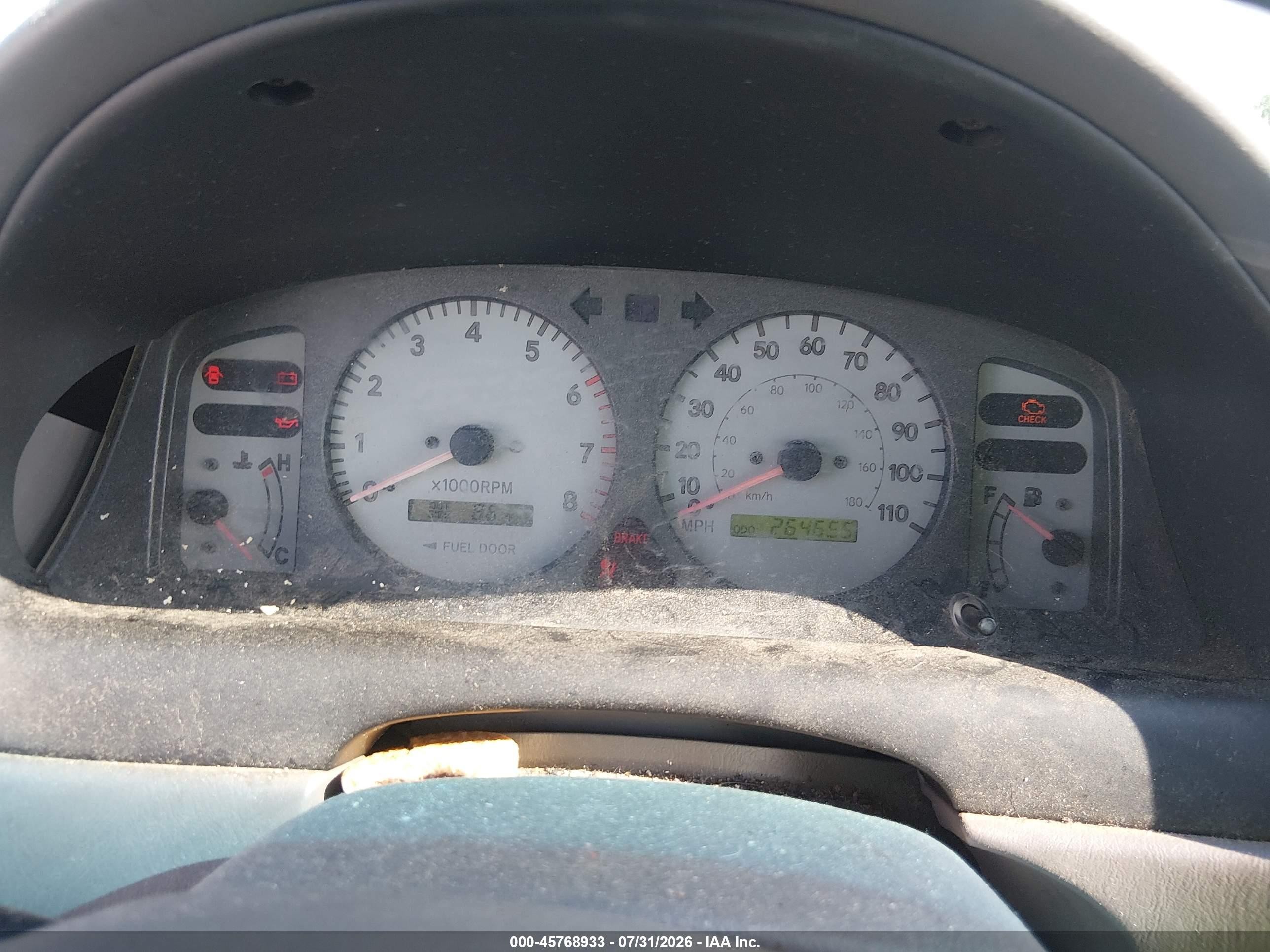 1999 Toyota Corolla Le Gray vin: 2T1BR12EXXC188474