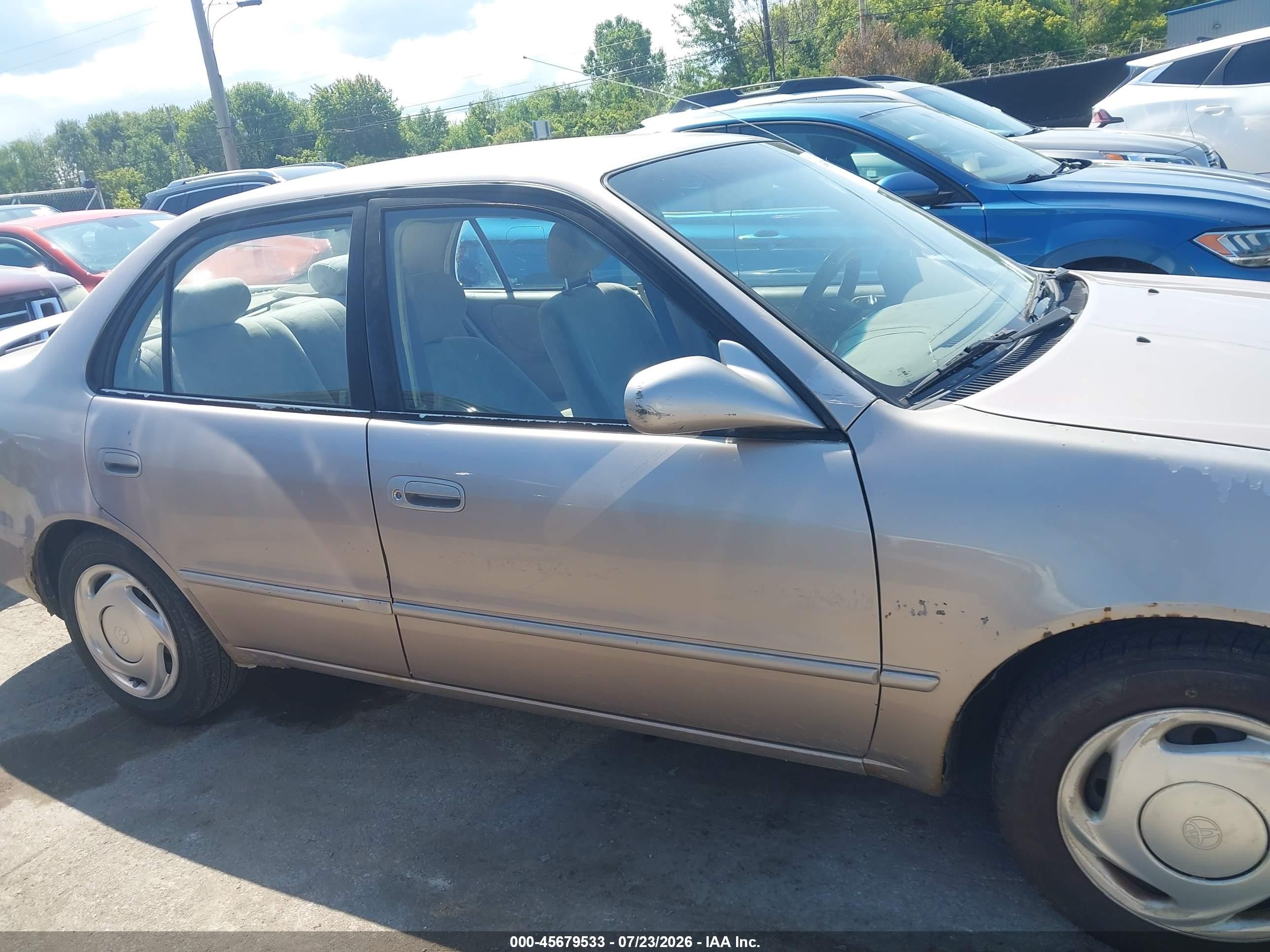 1998 Toyota Corolla Ve/ce/le Tan vin: 2T1BR18E1WC082226
