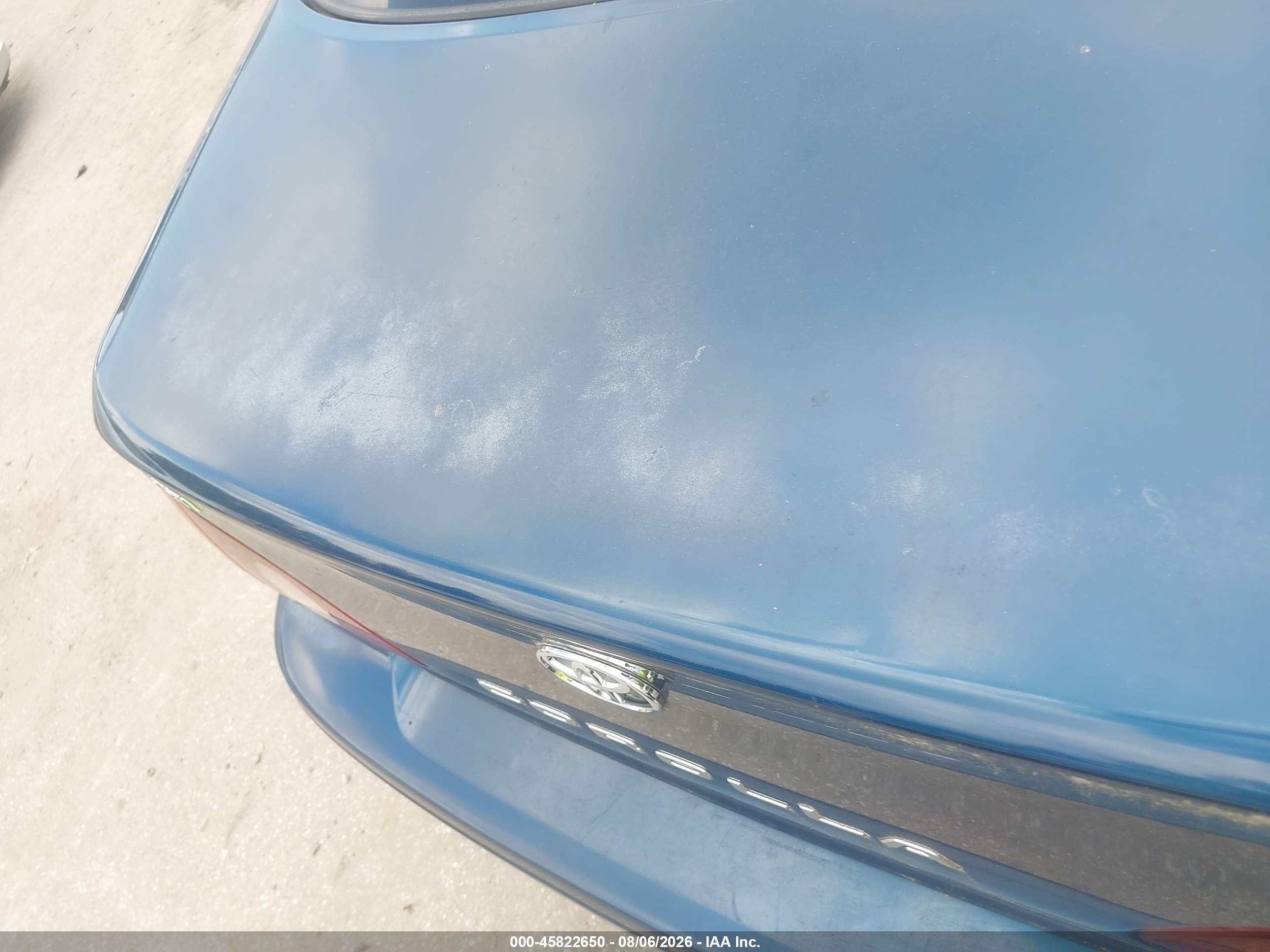 2002 Toyota Corolla Le Blue vin: 2T1BR18E32C564688