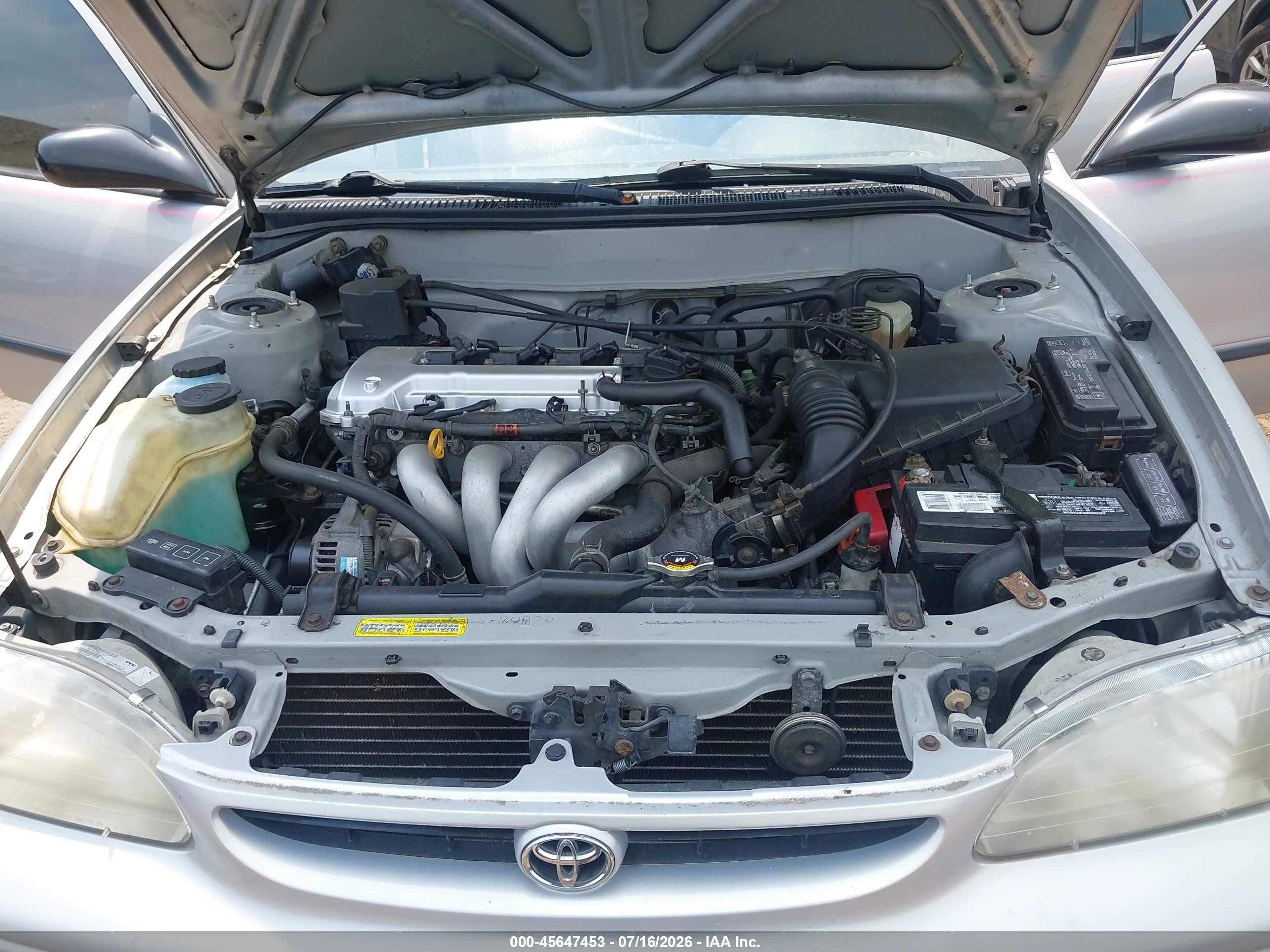 2000 Toyota Corolla Ce Silver vin: 2T1BR18E3YC328955
