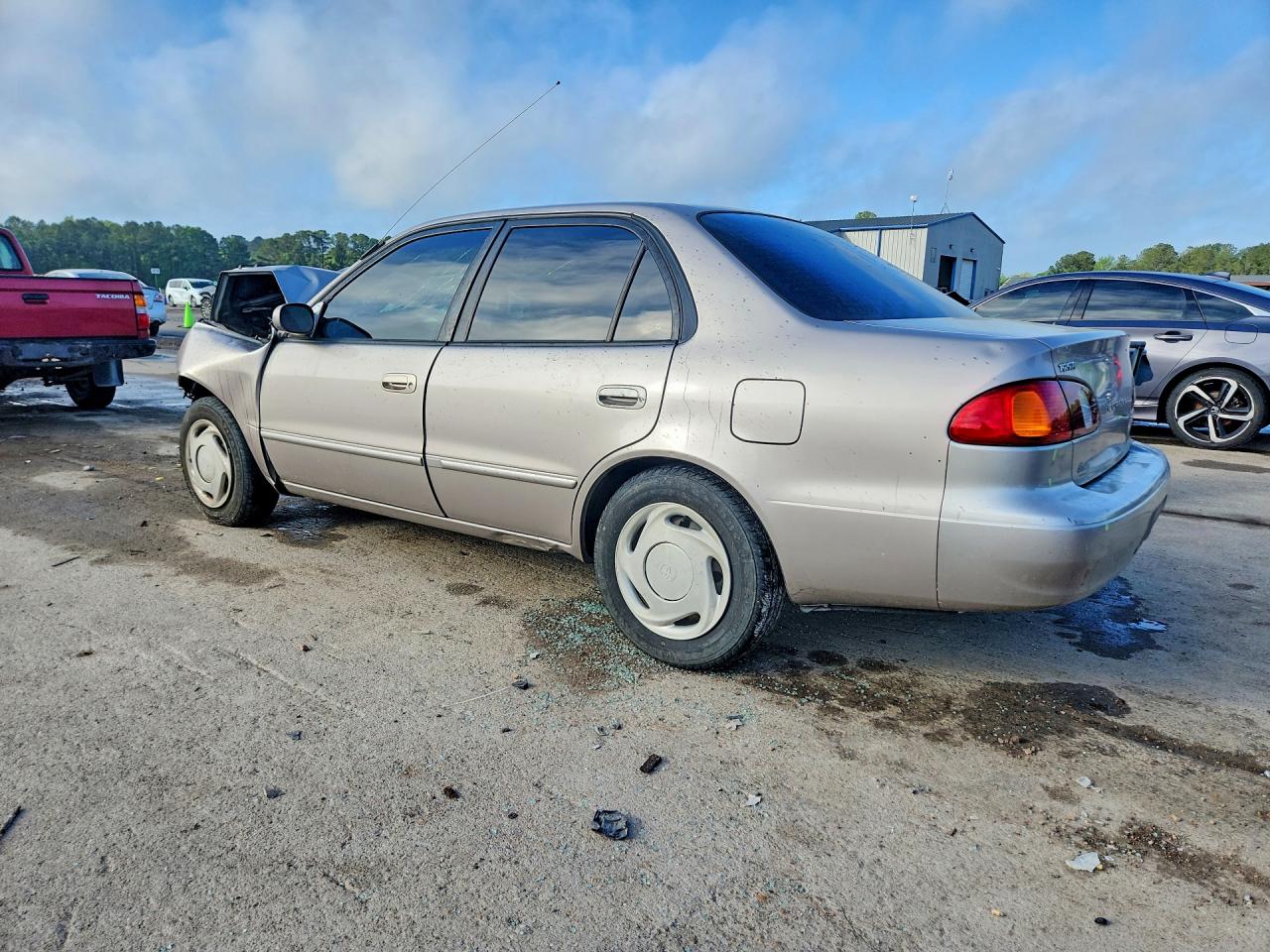 1998 Toyota Corolla Ve Tan vin: 2T1BR18E4WC003602
