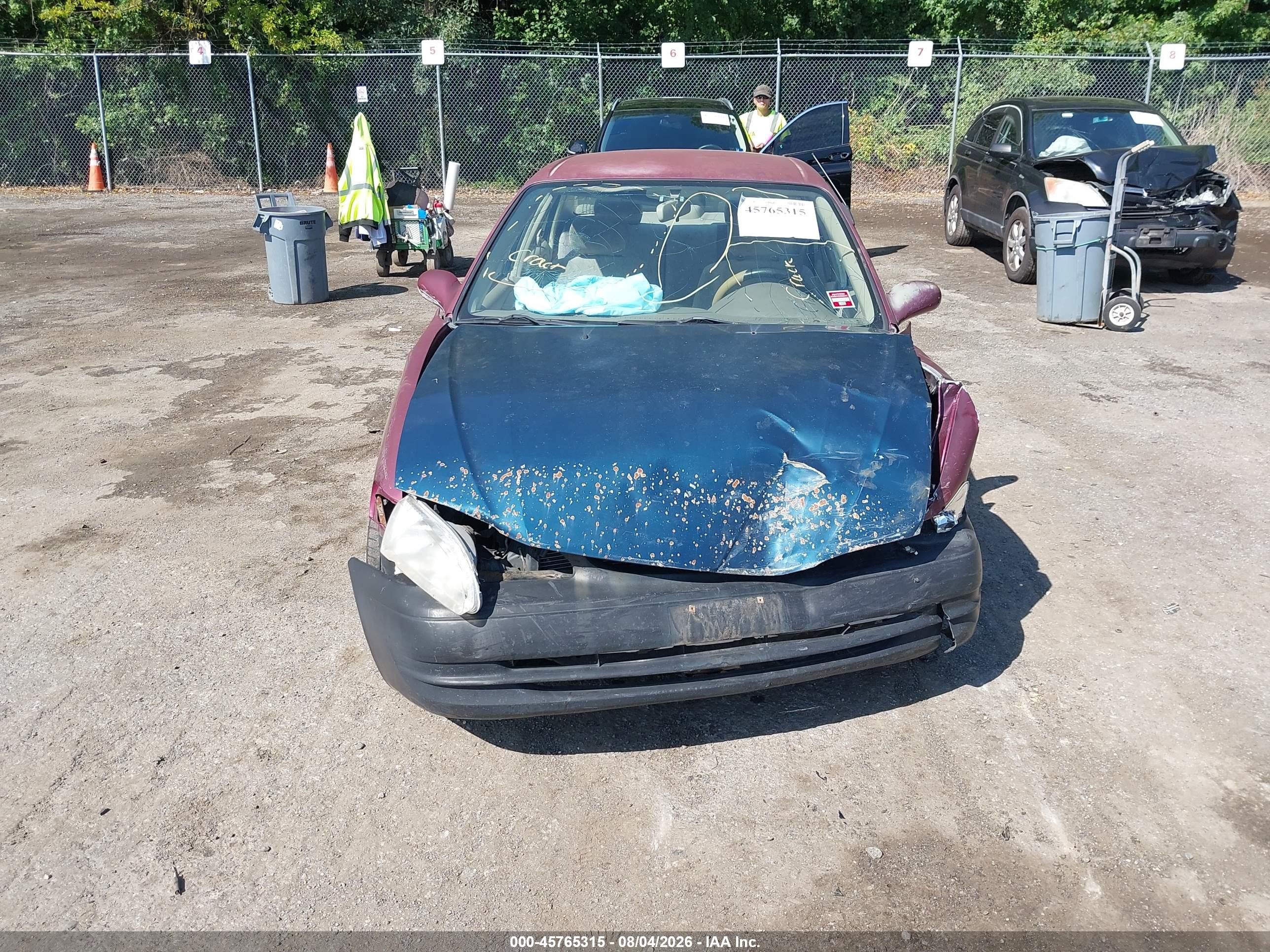 1998 Toyota Corolla Le Burgundy vin: 2T1BR18E5WC018612