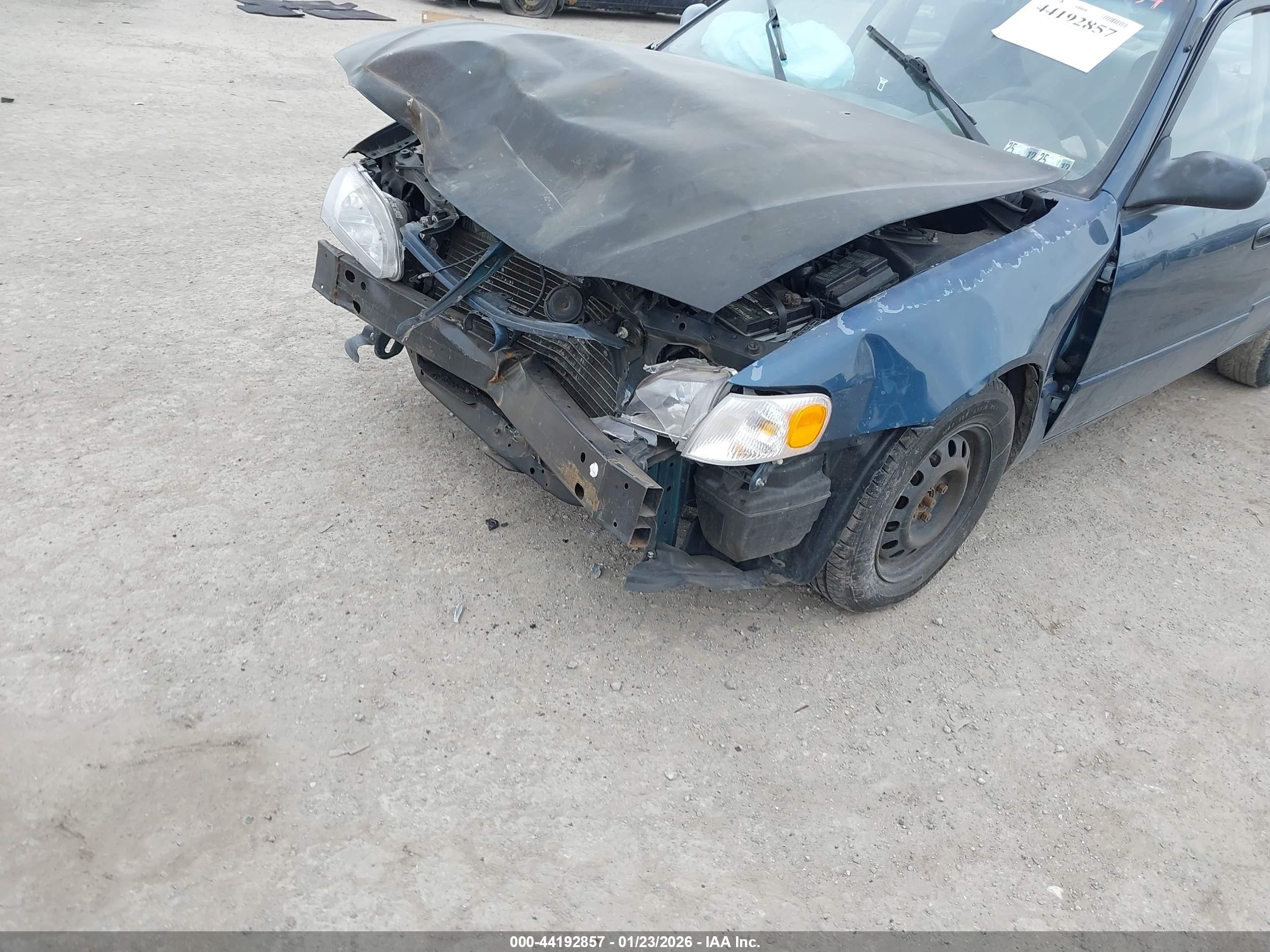 1998 Toyota Corolla Le Blue vin: 2T1BR18E8WC023464