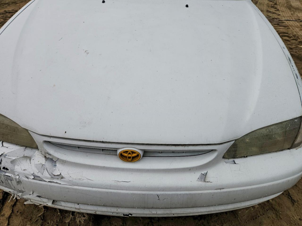 2000 Toyota Corolla Ve White vin: 2T1BR18E8YC335030