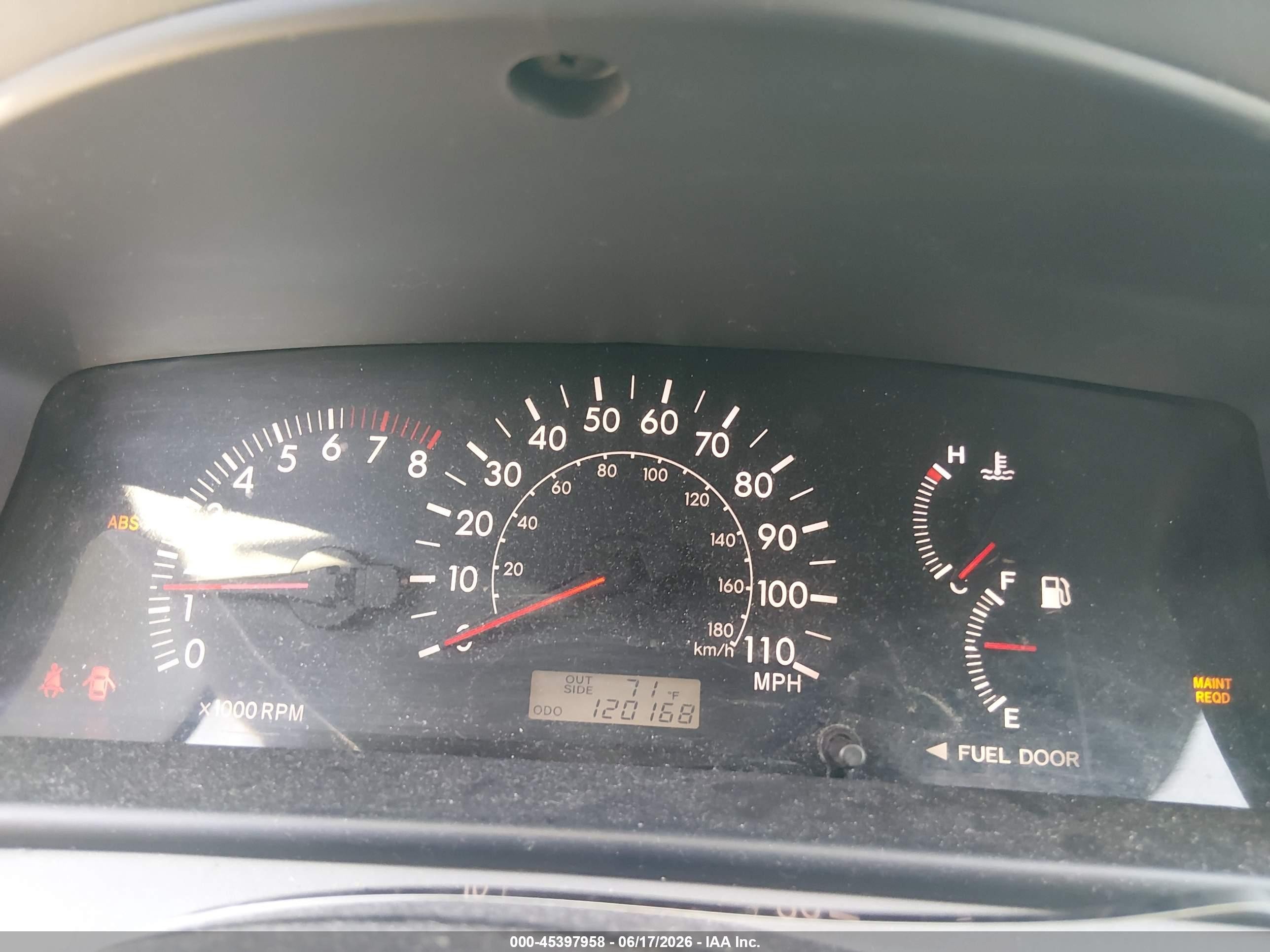 2007 Toyota Corolla Le Green vin: 2T1BR30E07C757461