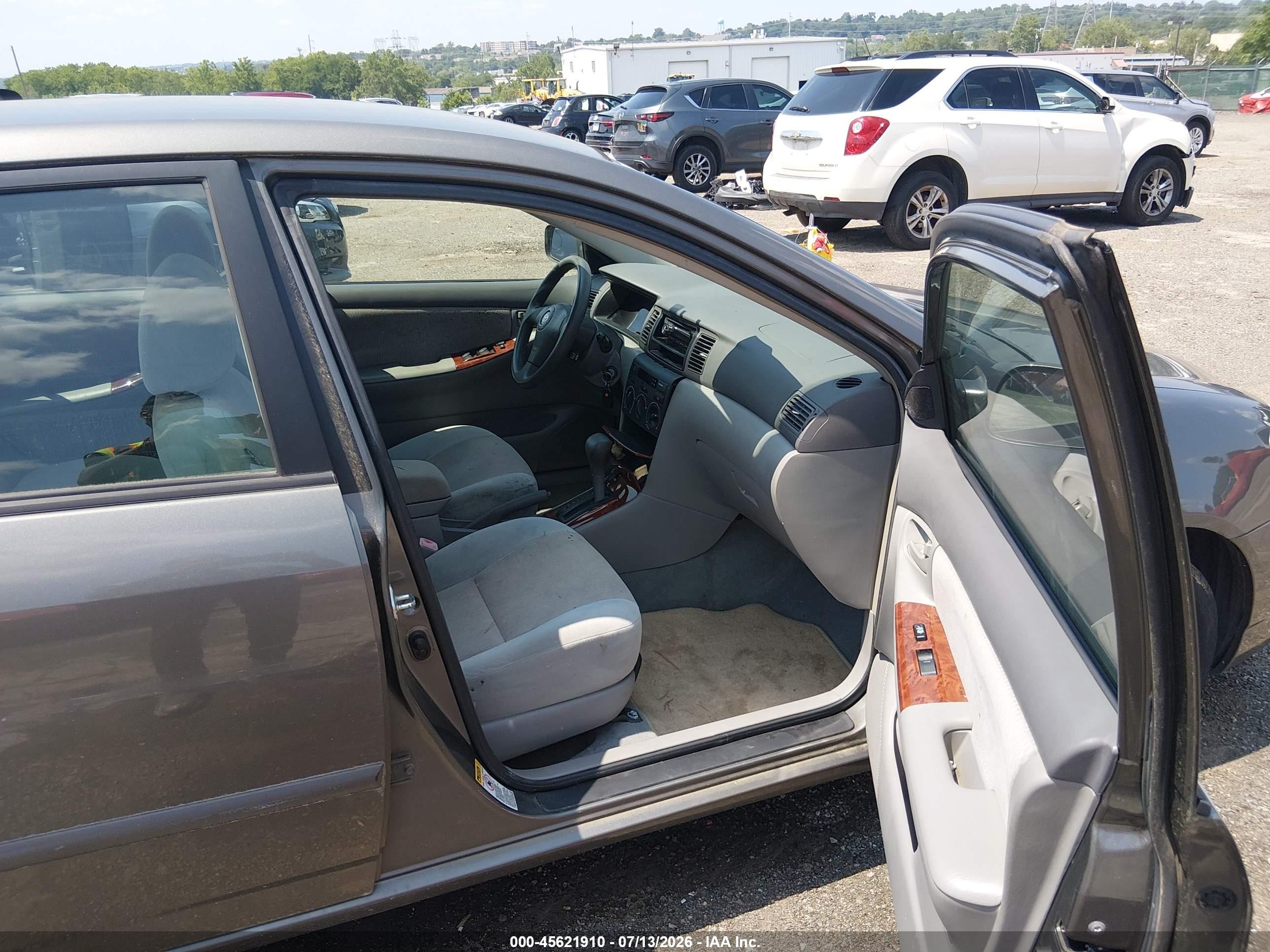 2007 Toyota Corolla Le Gray vin: 2T1BR30E17C780912