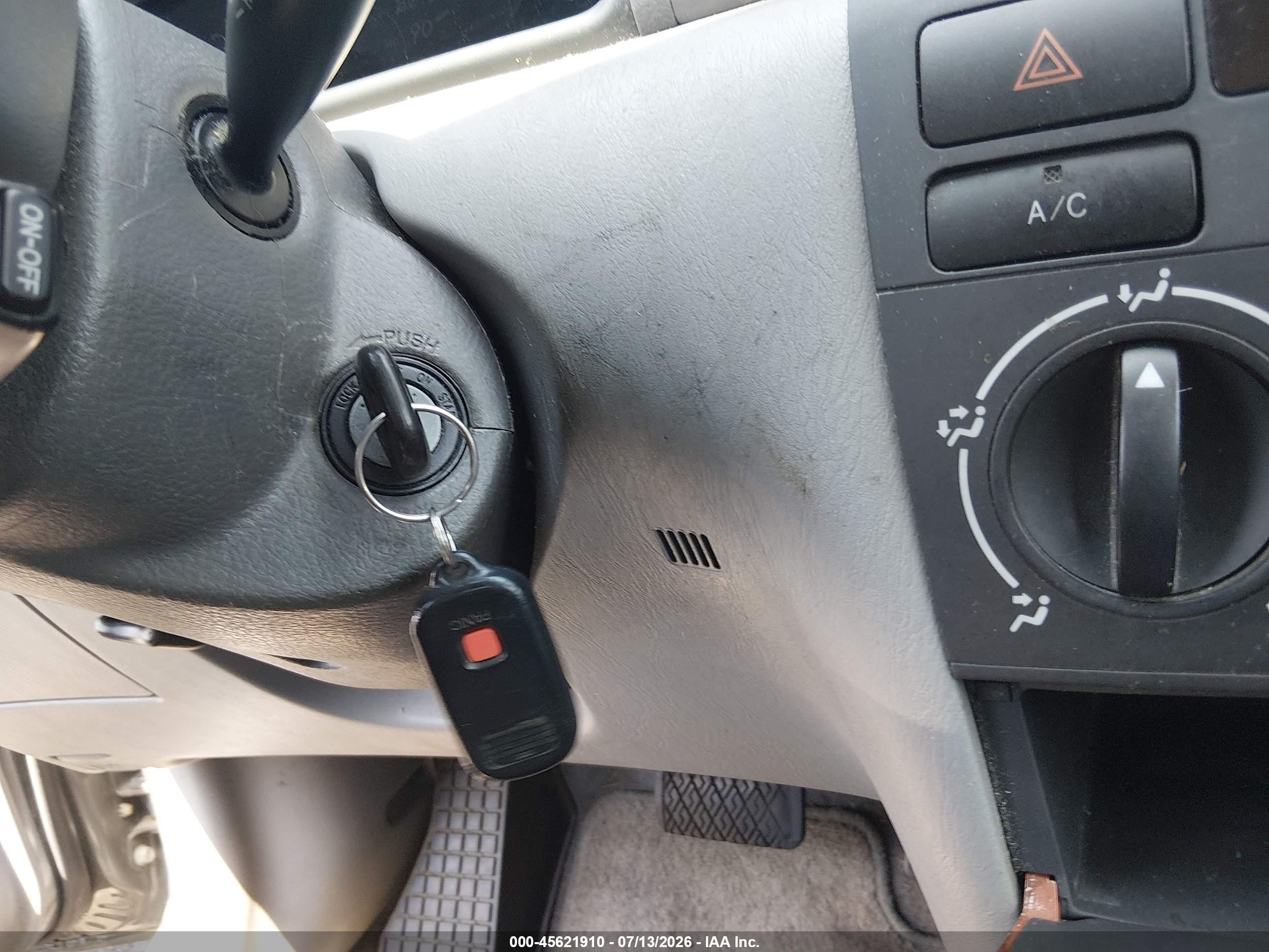 2007 Toyota Corolla Le Gray vin: 2T1BR30E17C780912