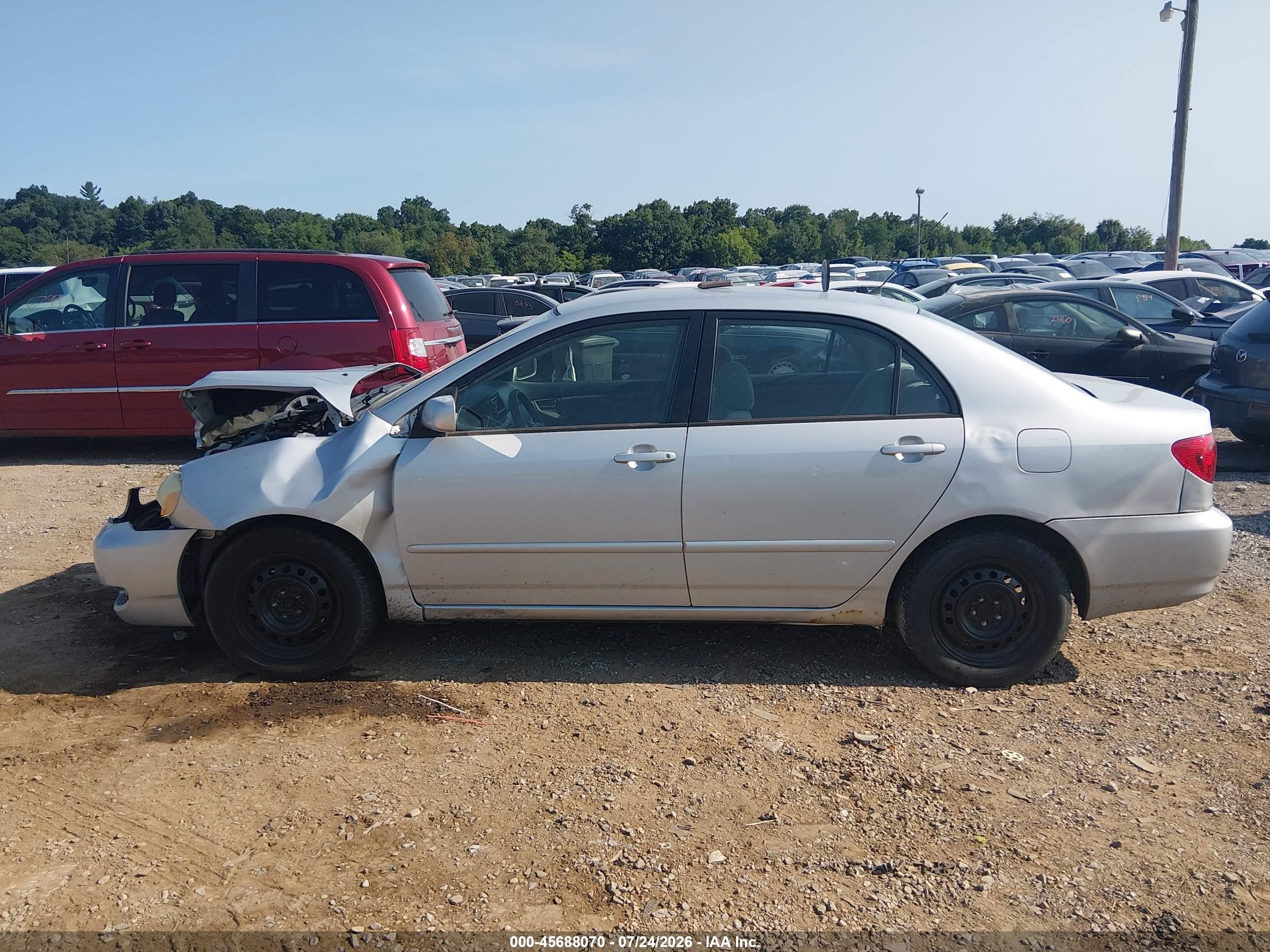 2005 Toyota Corolla Le Gray vin: 2T1BR30E25C417676