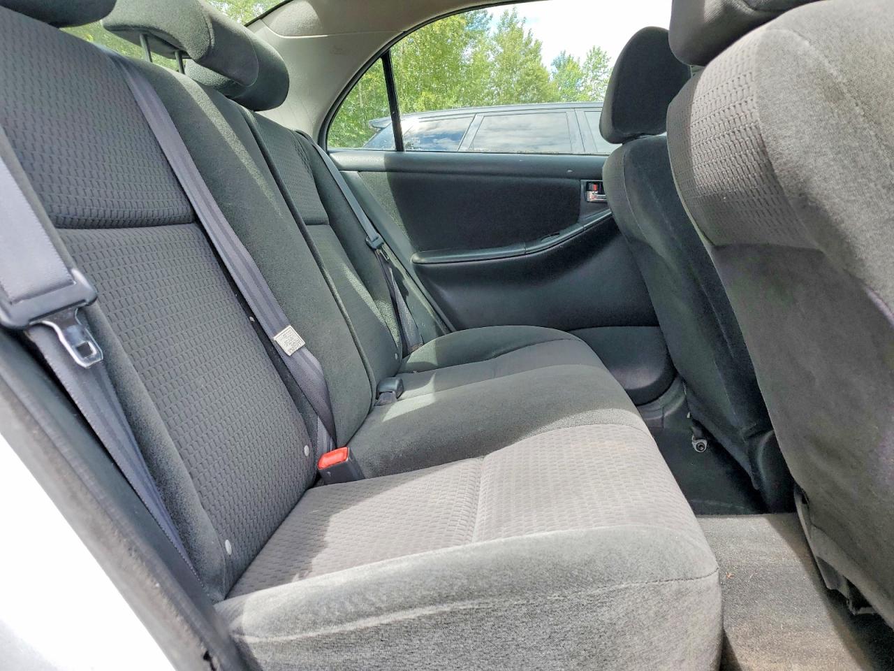 2007 Toyota Corolla S Silver vin: 2T1BR30E27C723120
