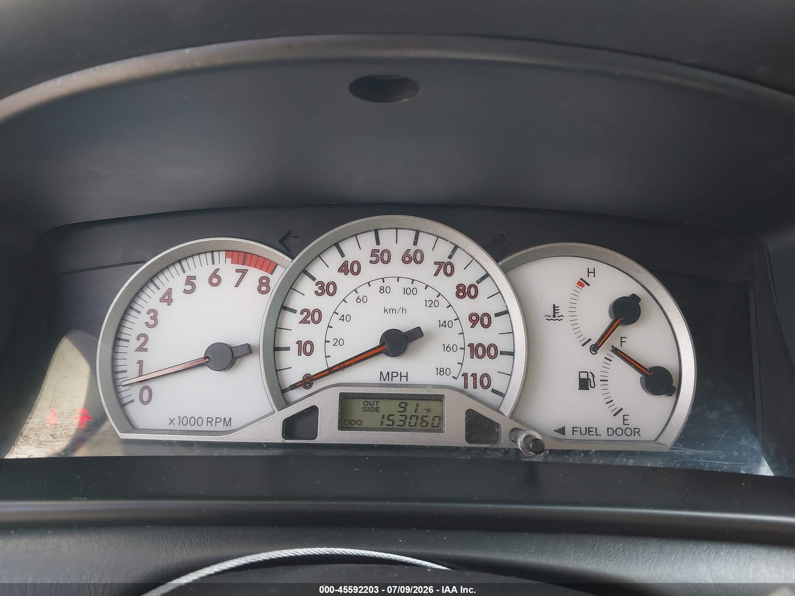 2007 Toyota Corolla S White vin: 2T1BR30E27C758482