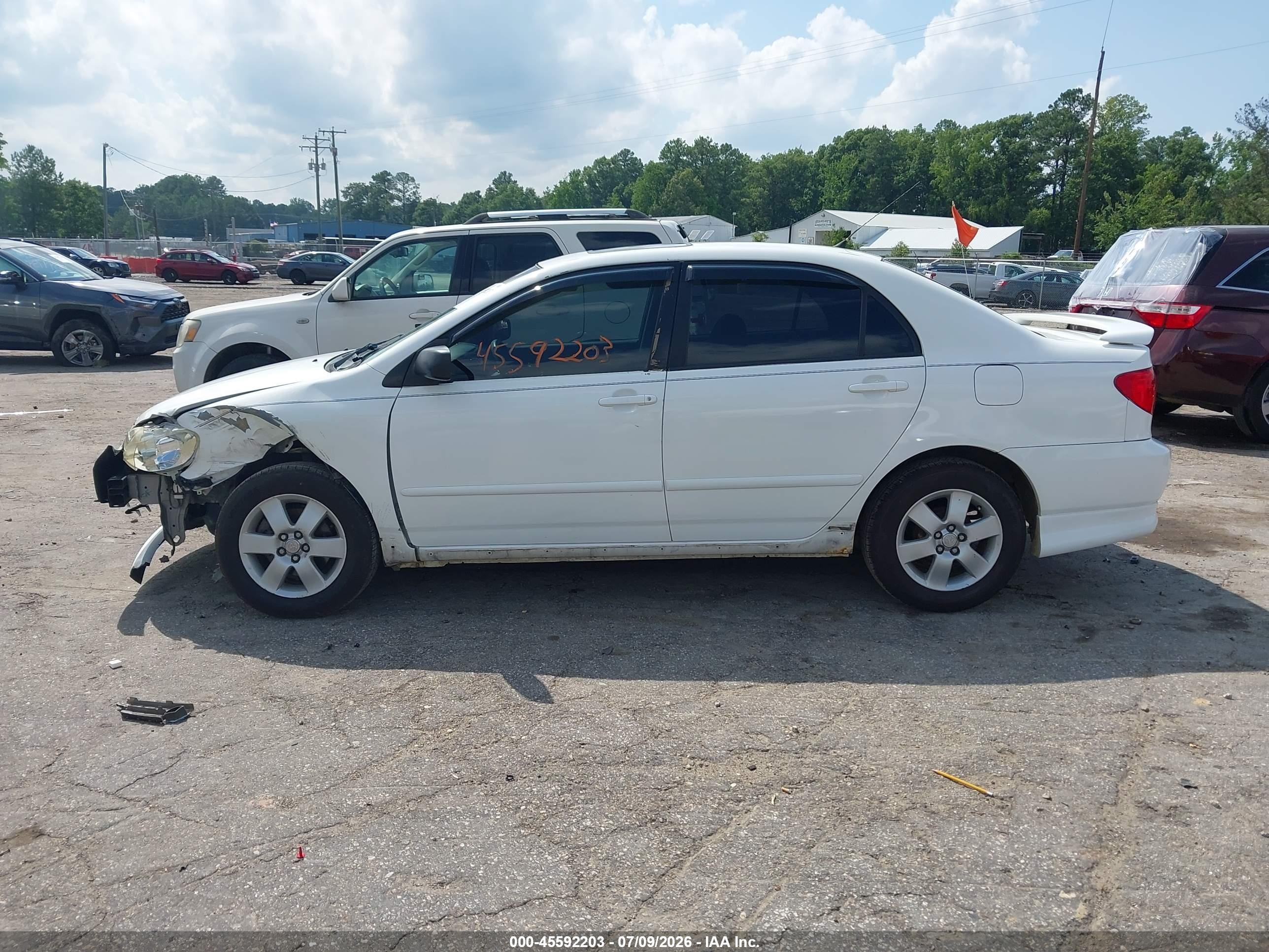 2007 Toyota Corolla S White vin: 2T1BR30E27C758482