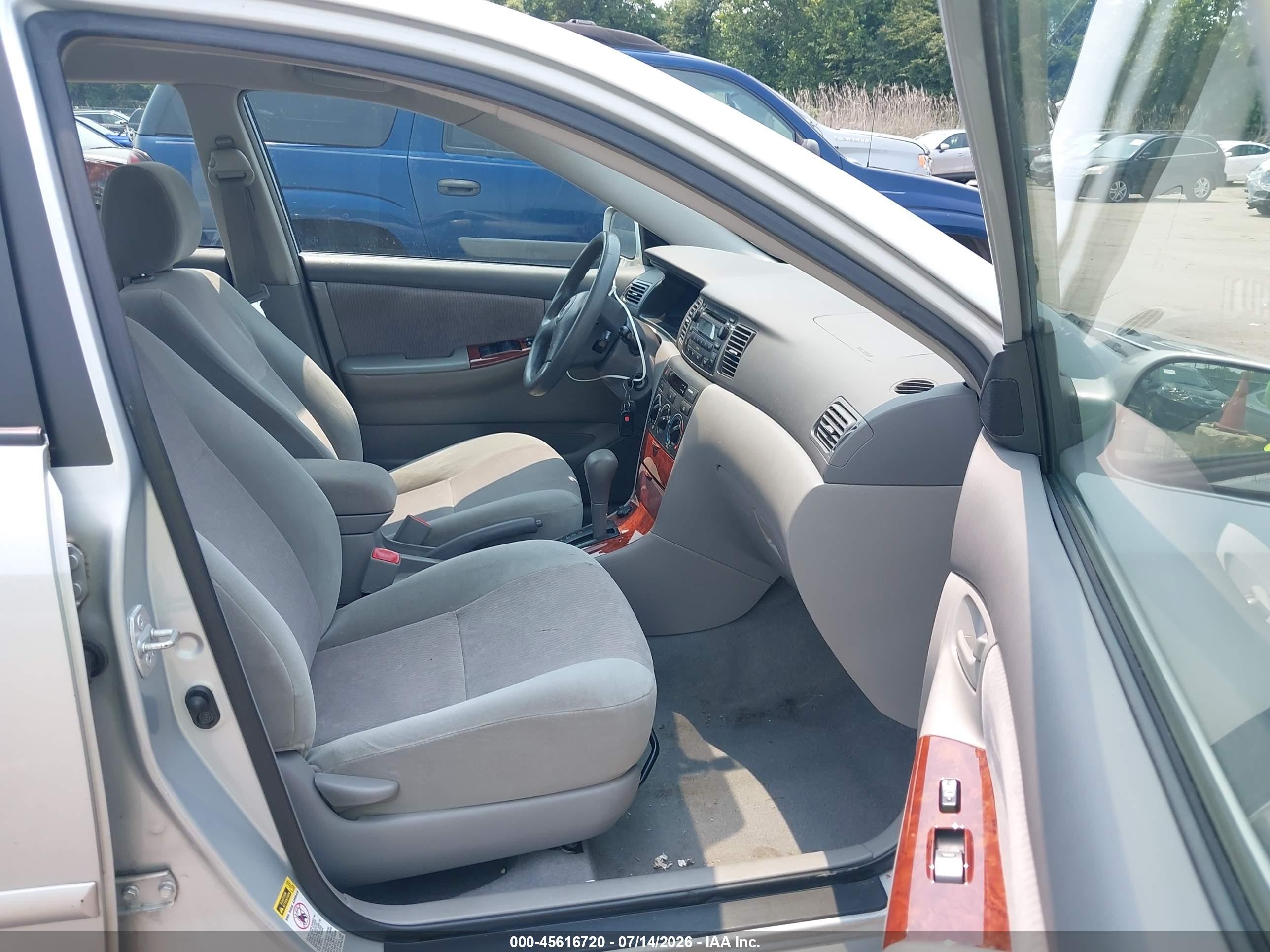 2008 Toyota Corolla Le Silver vin: 2T1BR30E28C894936