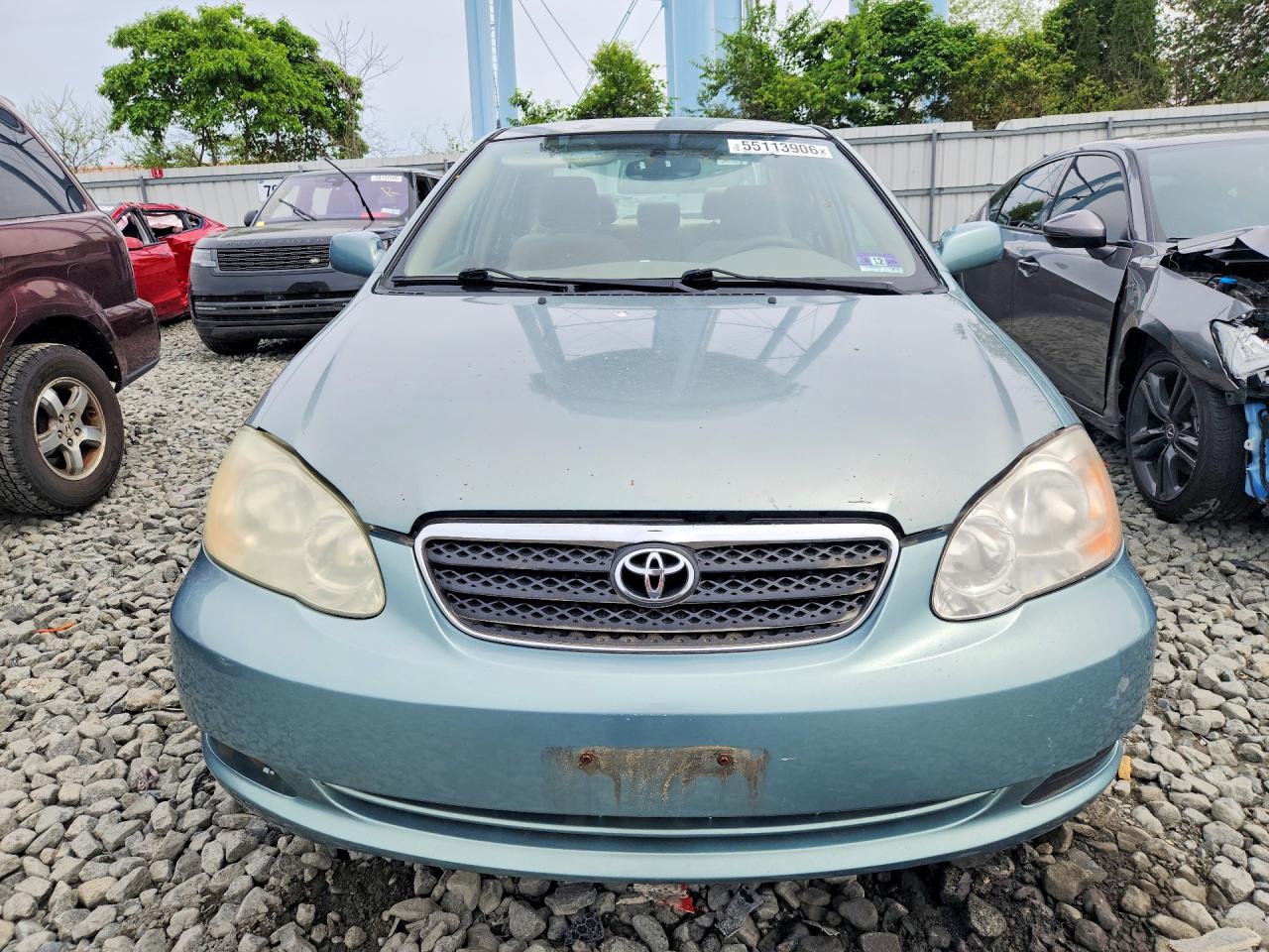 2005 Toyota Corolla Le Green vin: 2T1BR30E35C396062