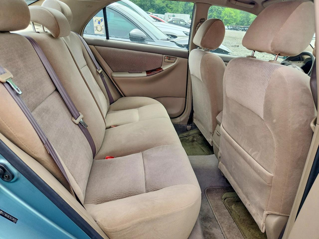 2005 Toyota Corolla Le Green vin: 2T1BR30E35C396062