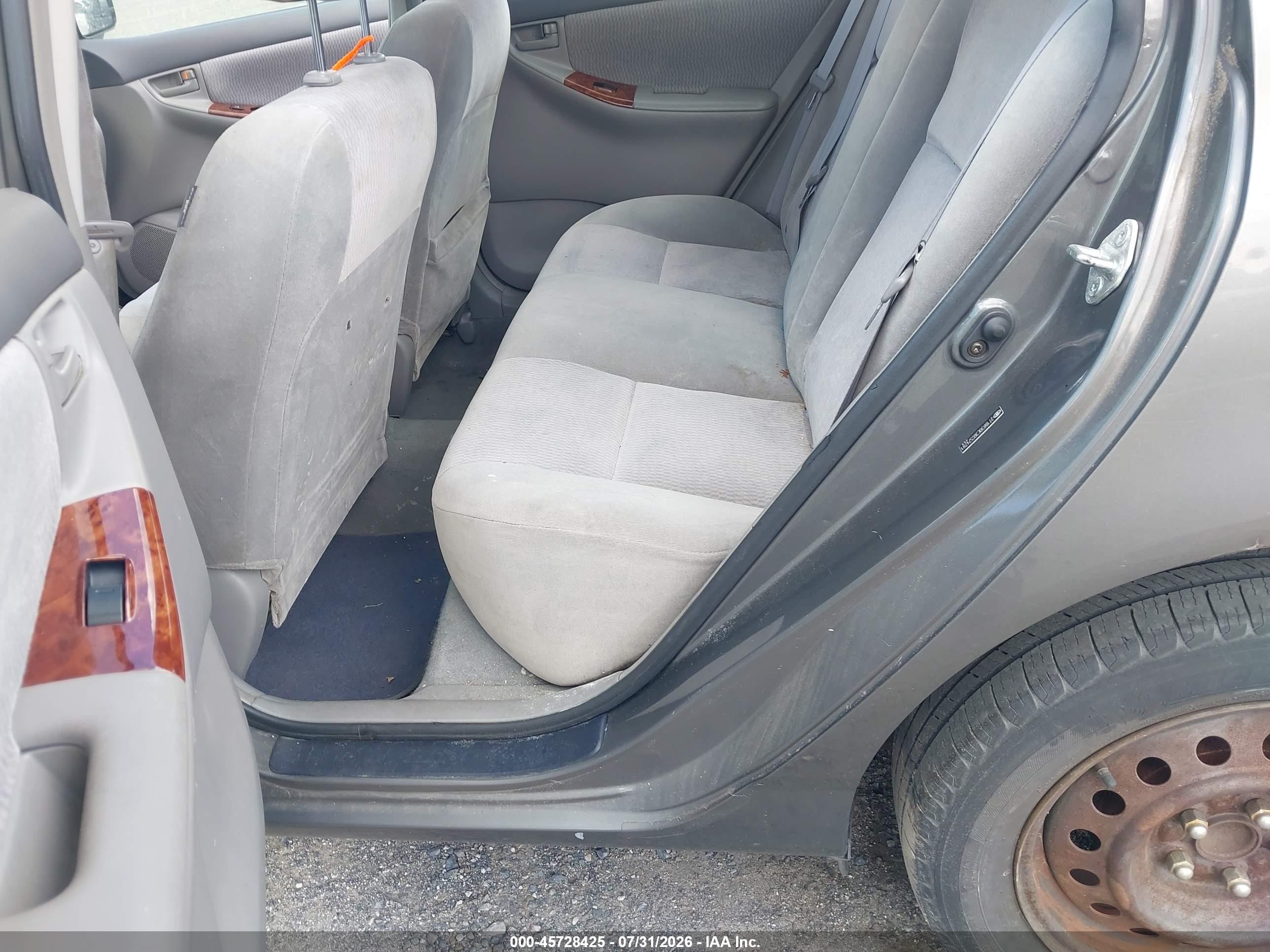 2006 Toyota Corolla Le Gray vin: 2T1BR30E36C574781