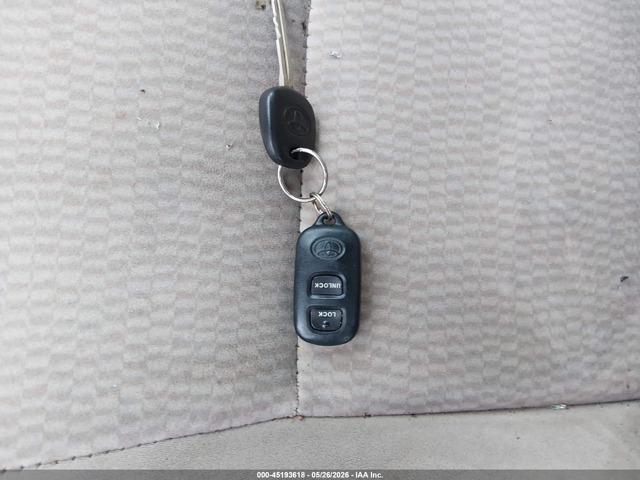 2007 Toyota Corolla Le Blue vin: 2T1BR30E37C830032