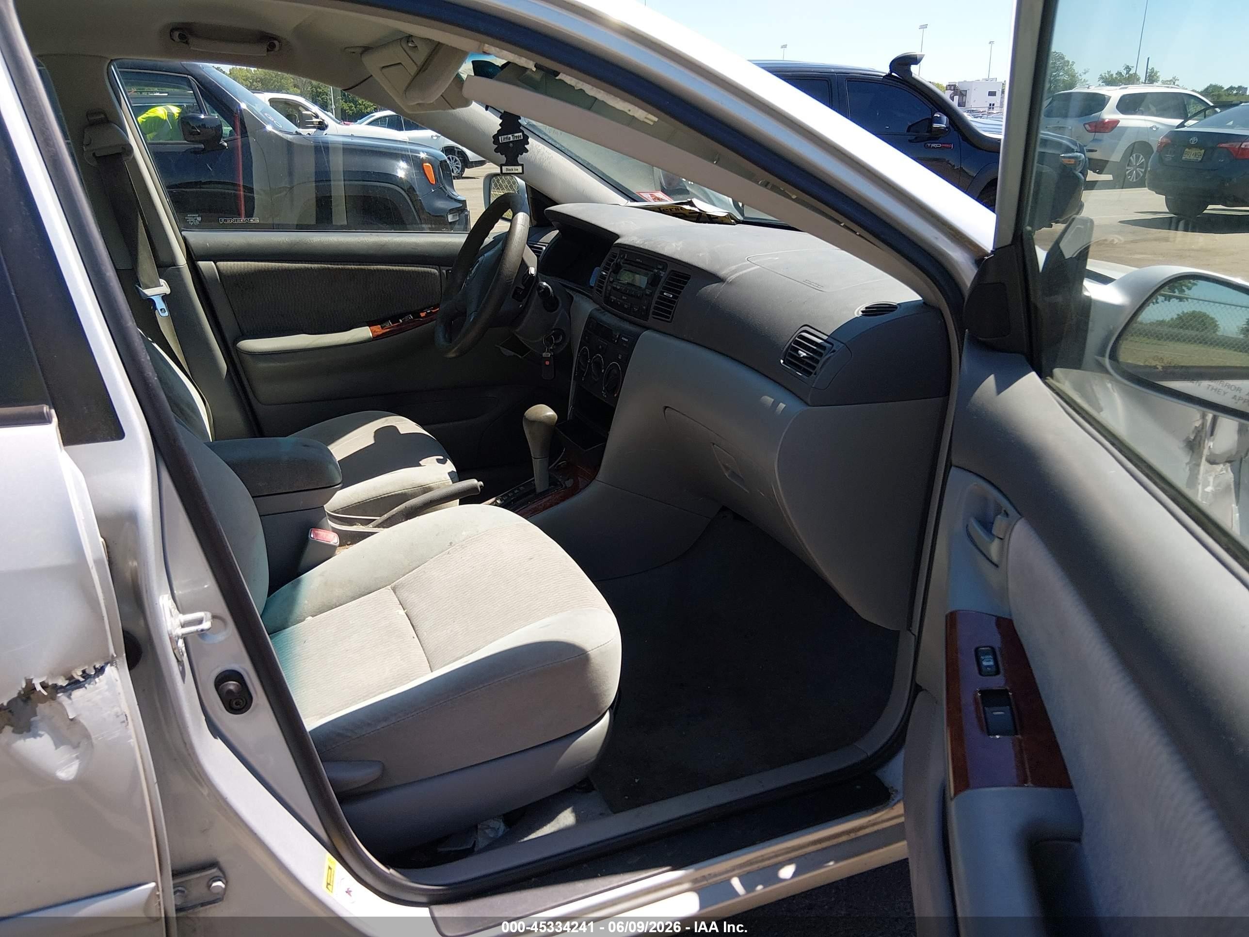 2007 Toyota Corolla Le Silver vin: 2T1BR30E57C762915
