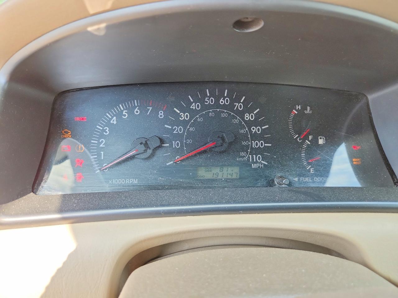 2008 Toyota Corolla Le Золотой vin: 2T1BR30E58C912586