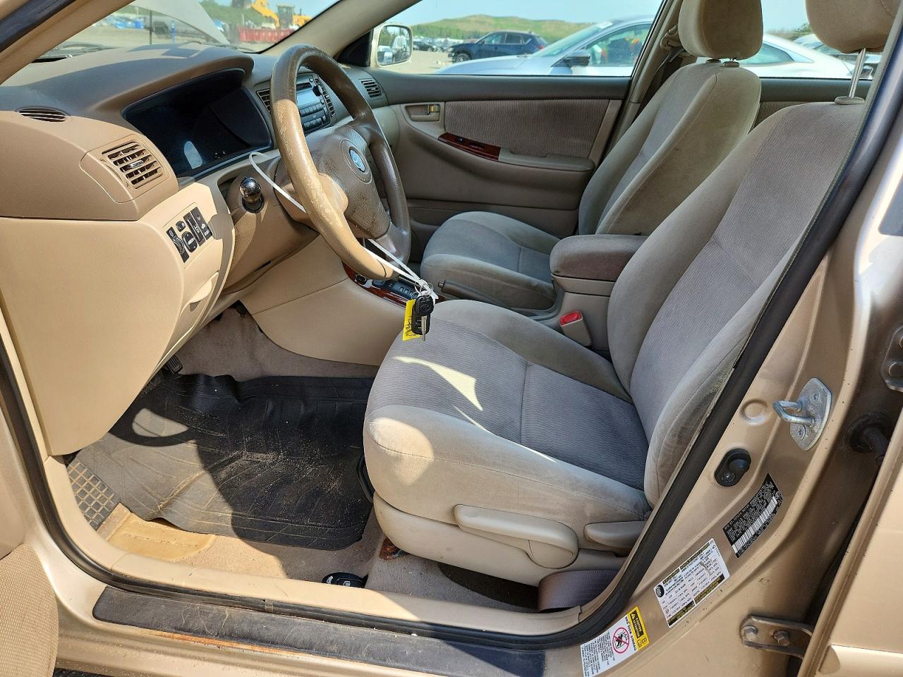 2008 Toyota Corolla Le Золотой vin: 2T1BR30E58C912586