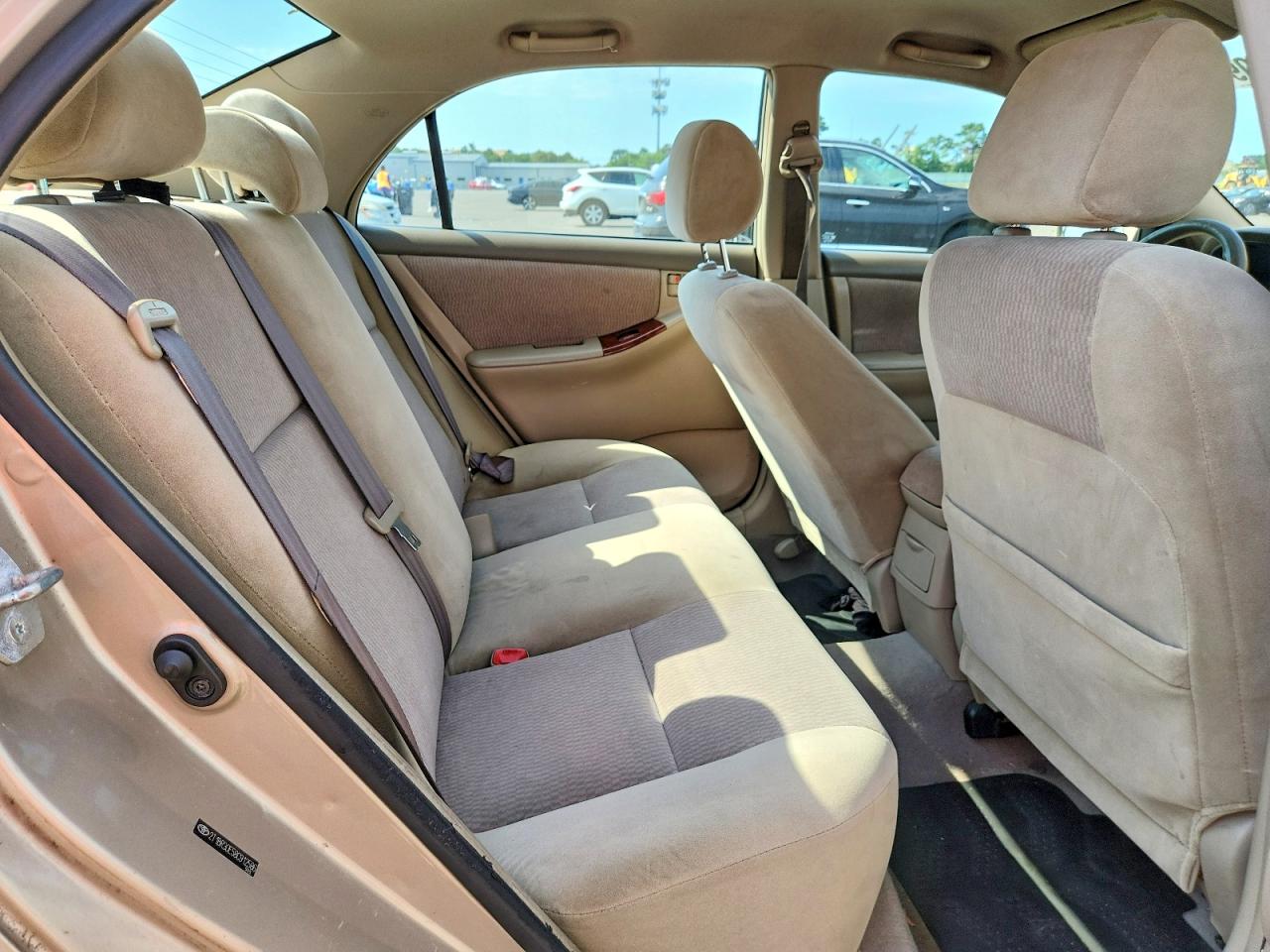 2008 Toyota Corolla Le Золотой vin: 2T1BR30E58C912586