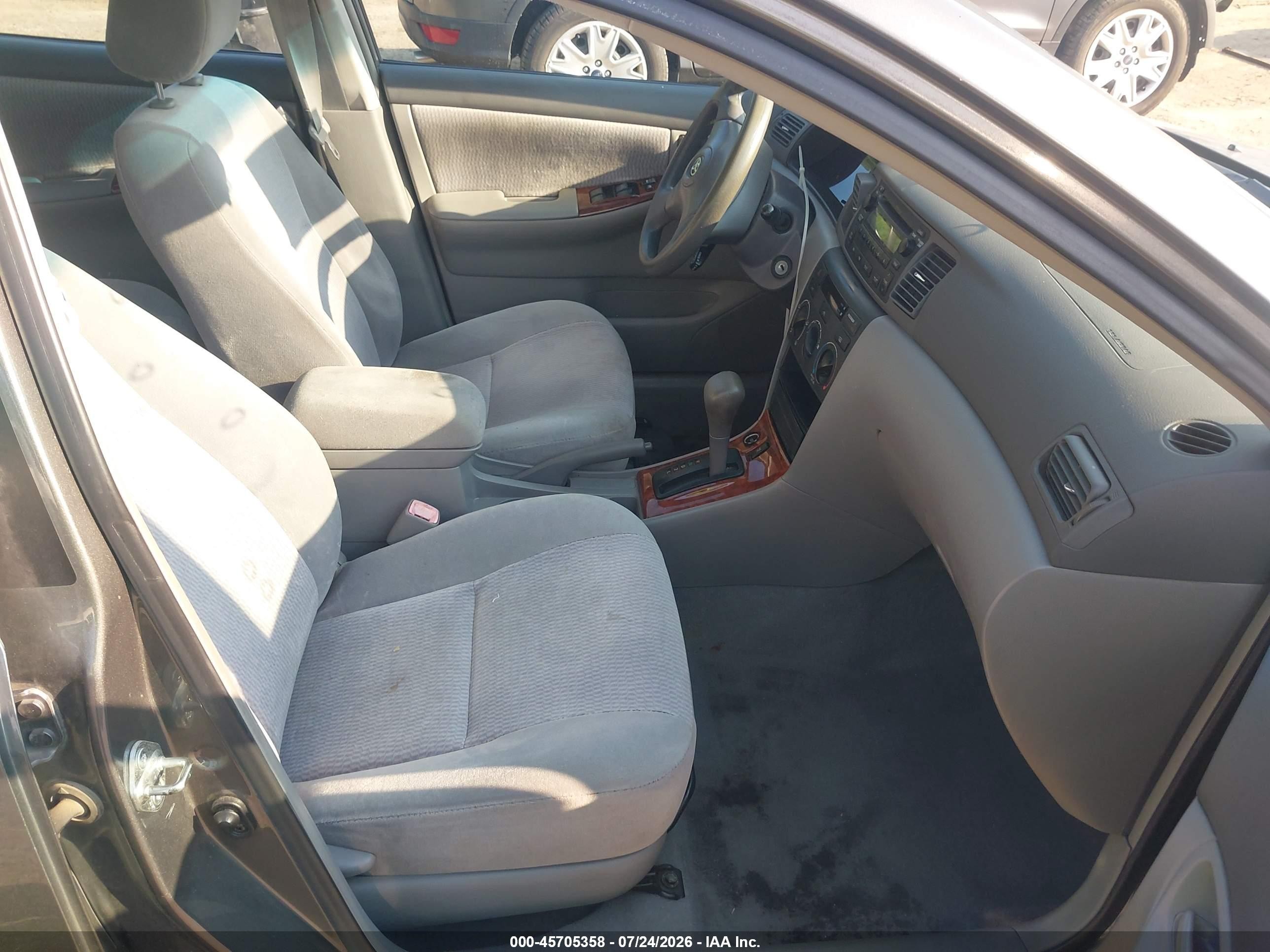 2005 Toyota Corolla Le Silver vin: 2T1BR30E65C488539