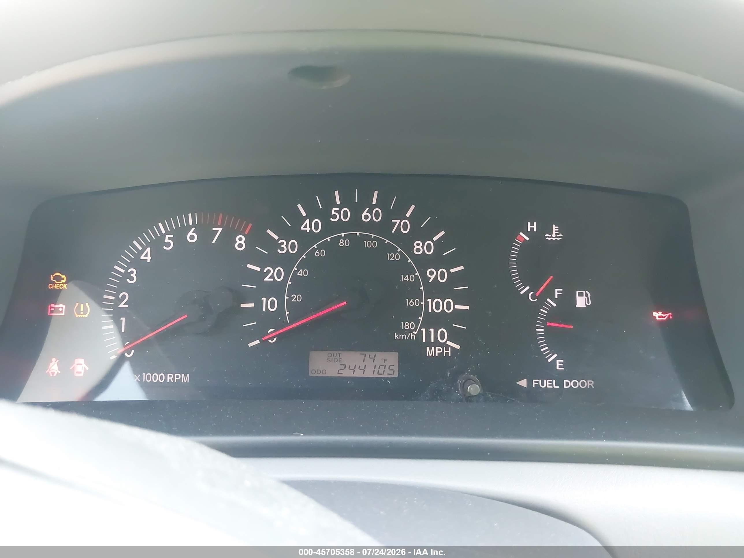 2005 Toyota Corolla Le Silver vin: 2T1BR30E65C488539