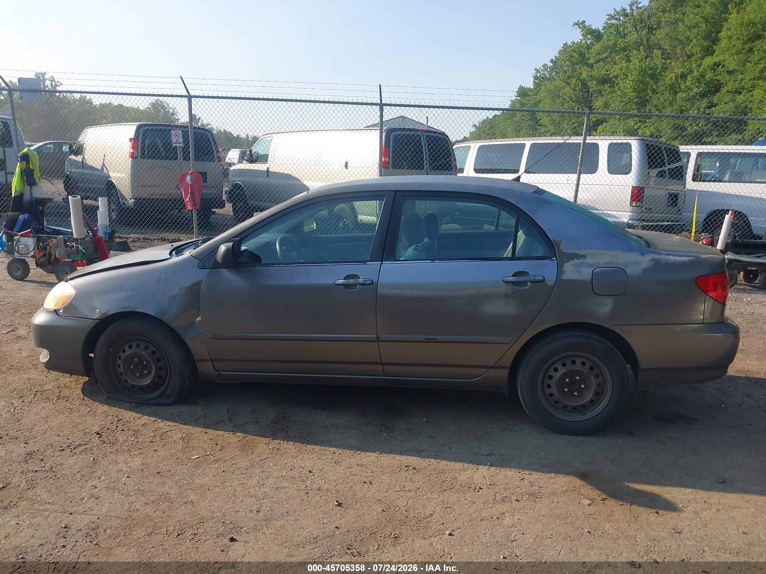 2005 Toyota Corolla Le Silver vin: 2T1BR30E65C488539