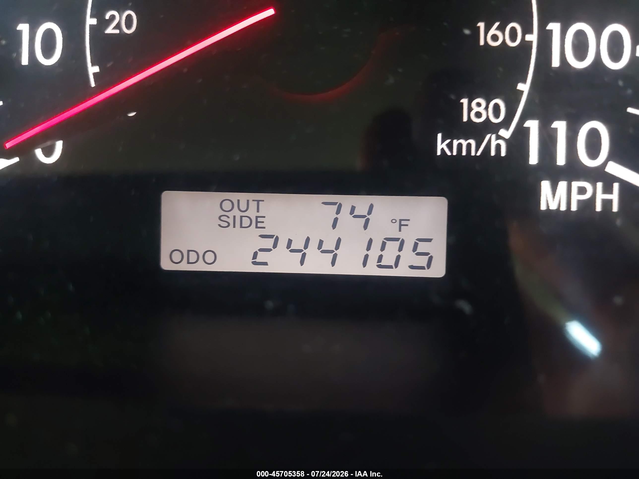 2005 Toyota Corolla Le Silver vin: 2T1BR30E65C488539