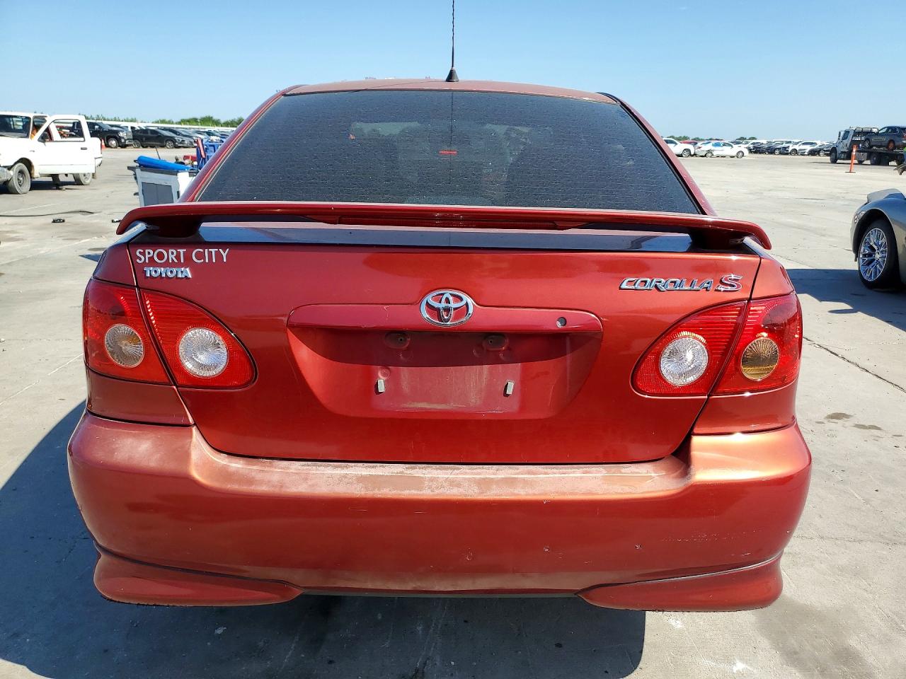 2007 Toyota Corolla S Red vin: 2T1BR30E67C758324